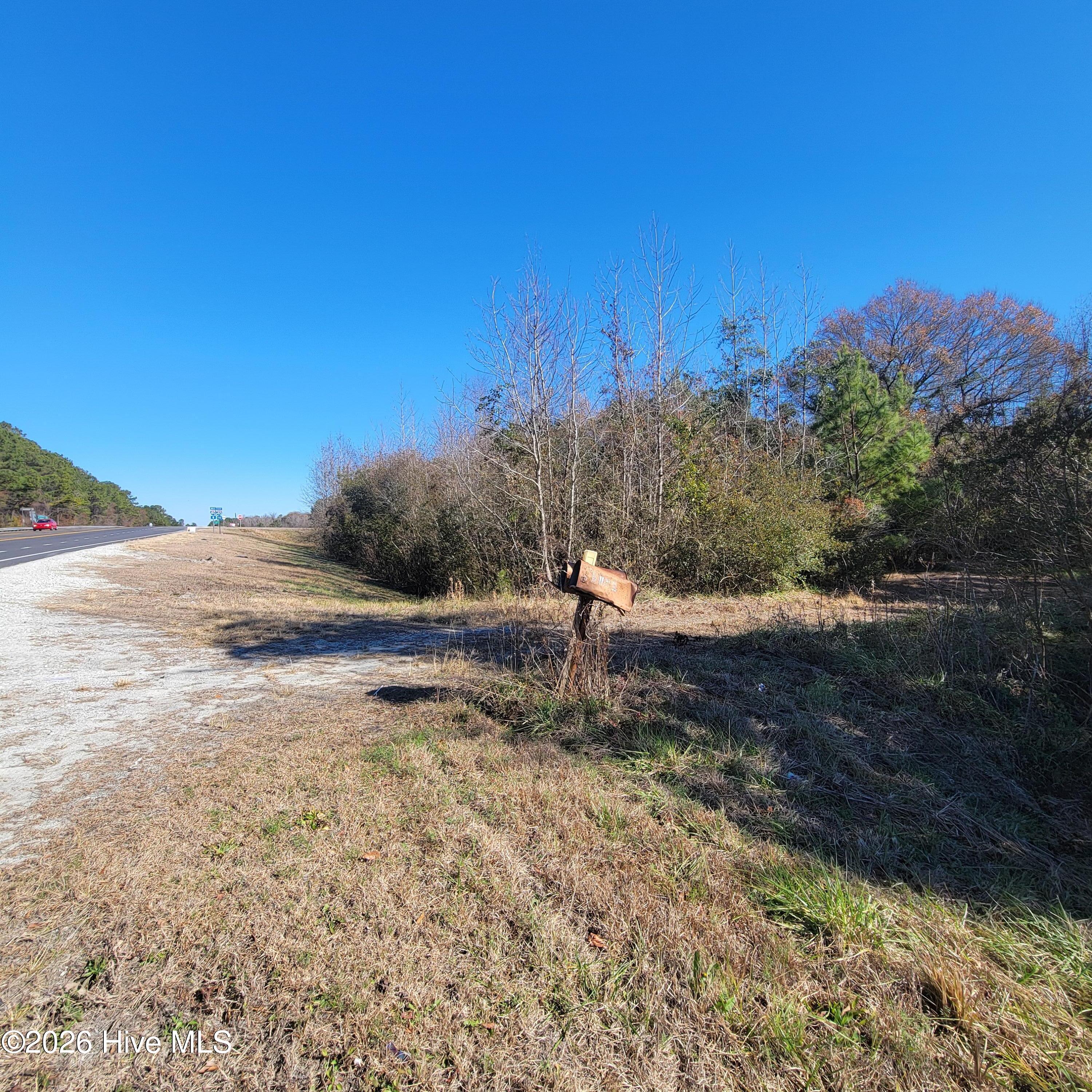 2105 Nc Highway 53 E Property Photo 1