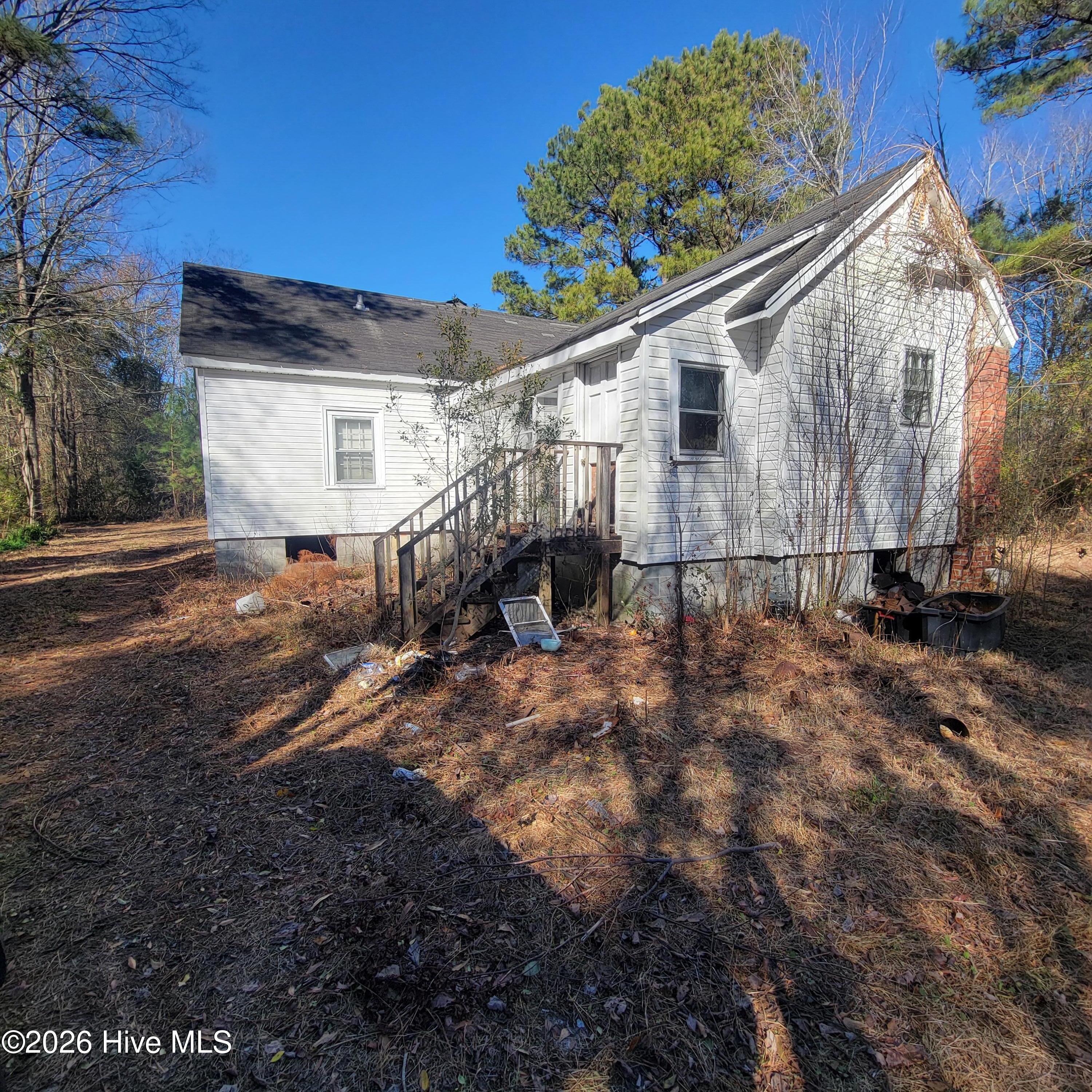 2105 Nc Highway 53 E Property Photo 3