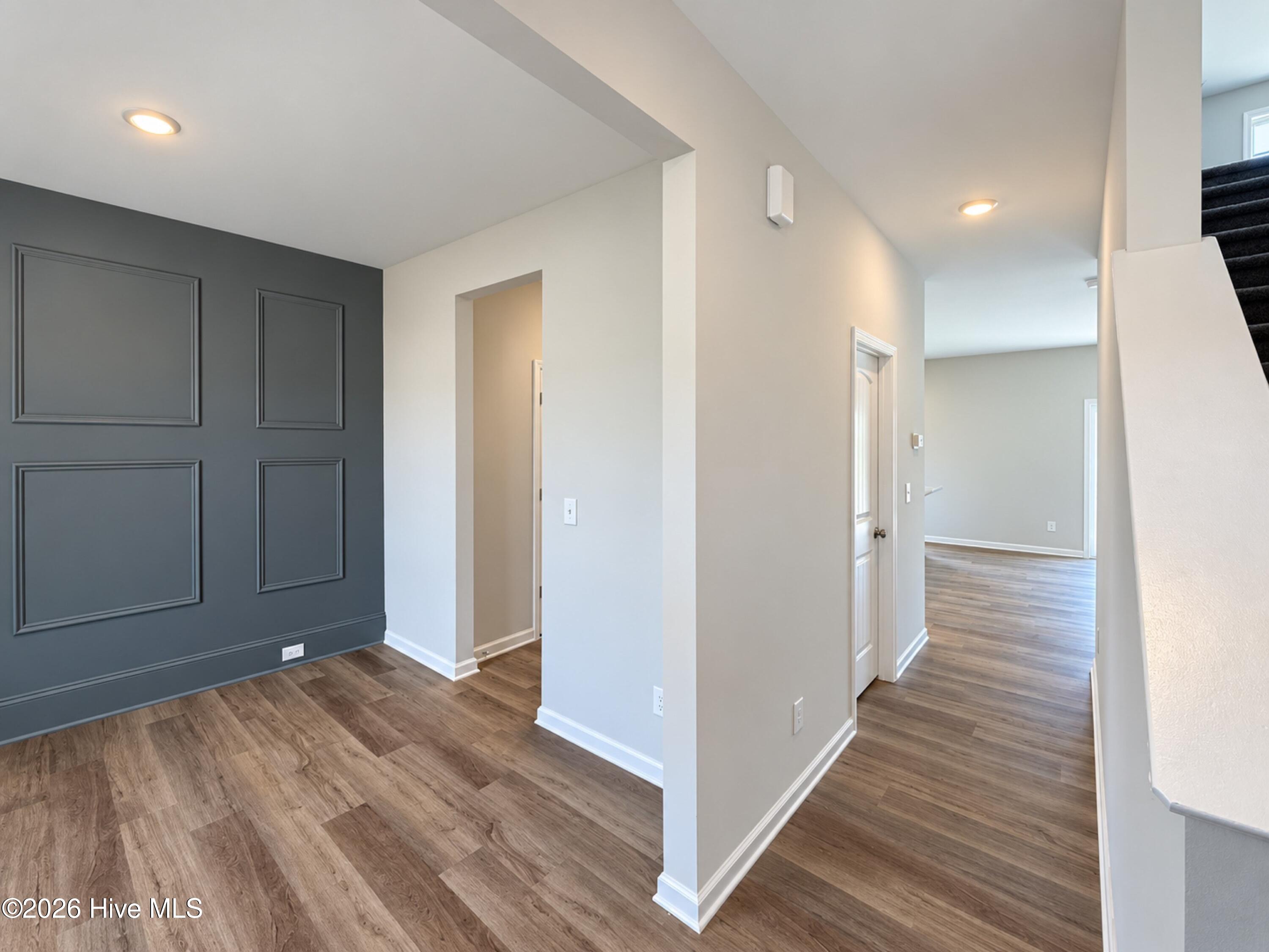 45 Fiddleneck Court Property Photo 4