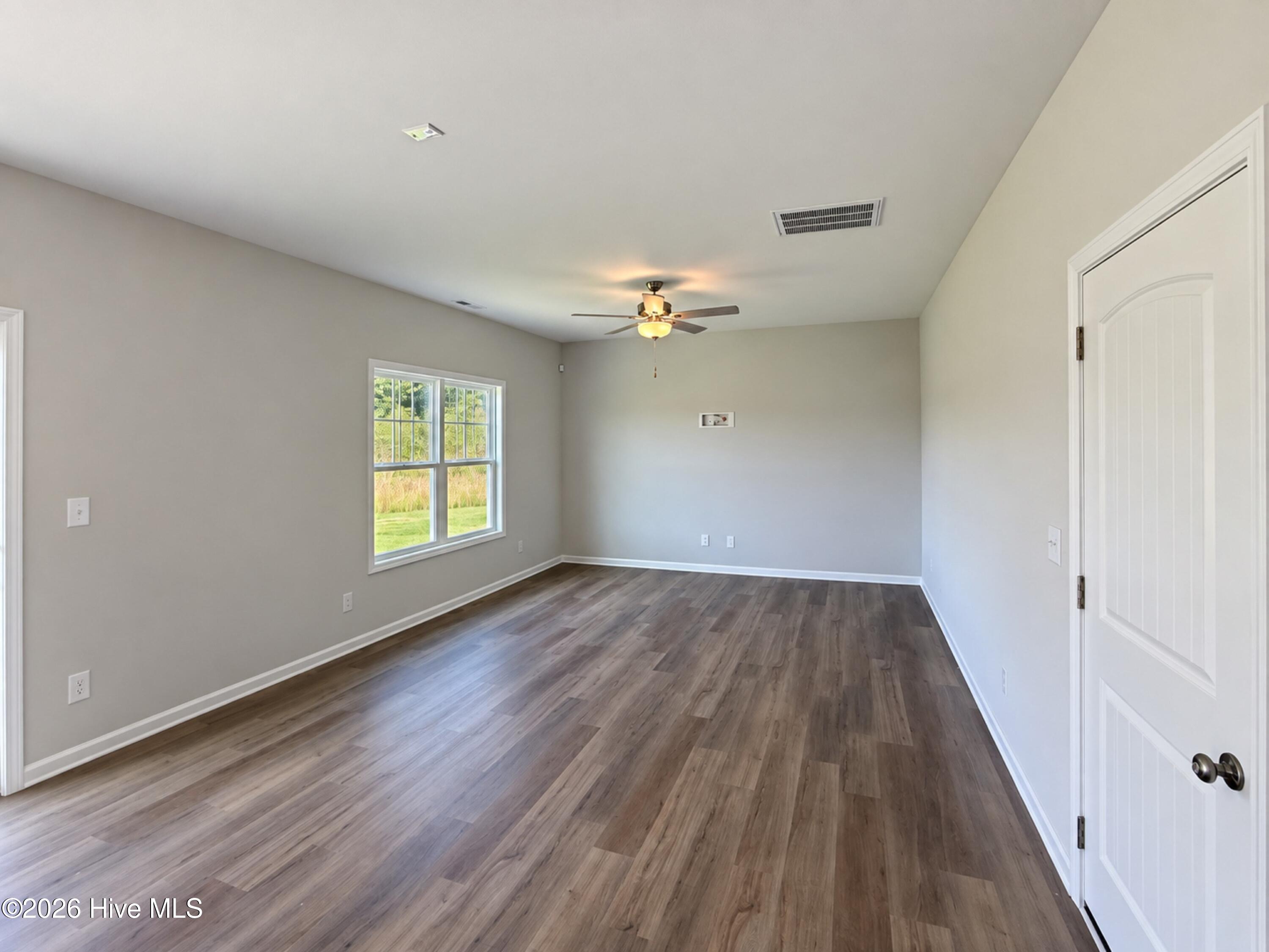 45 Fiddleneck Court Property Photo 5