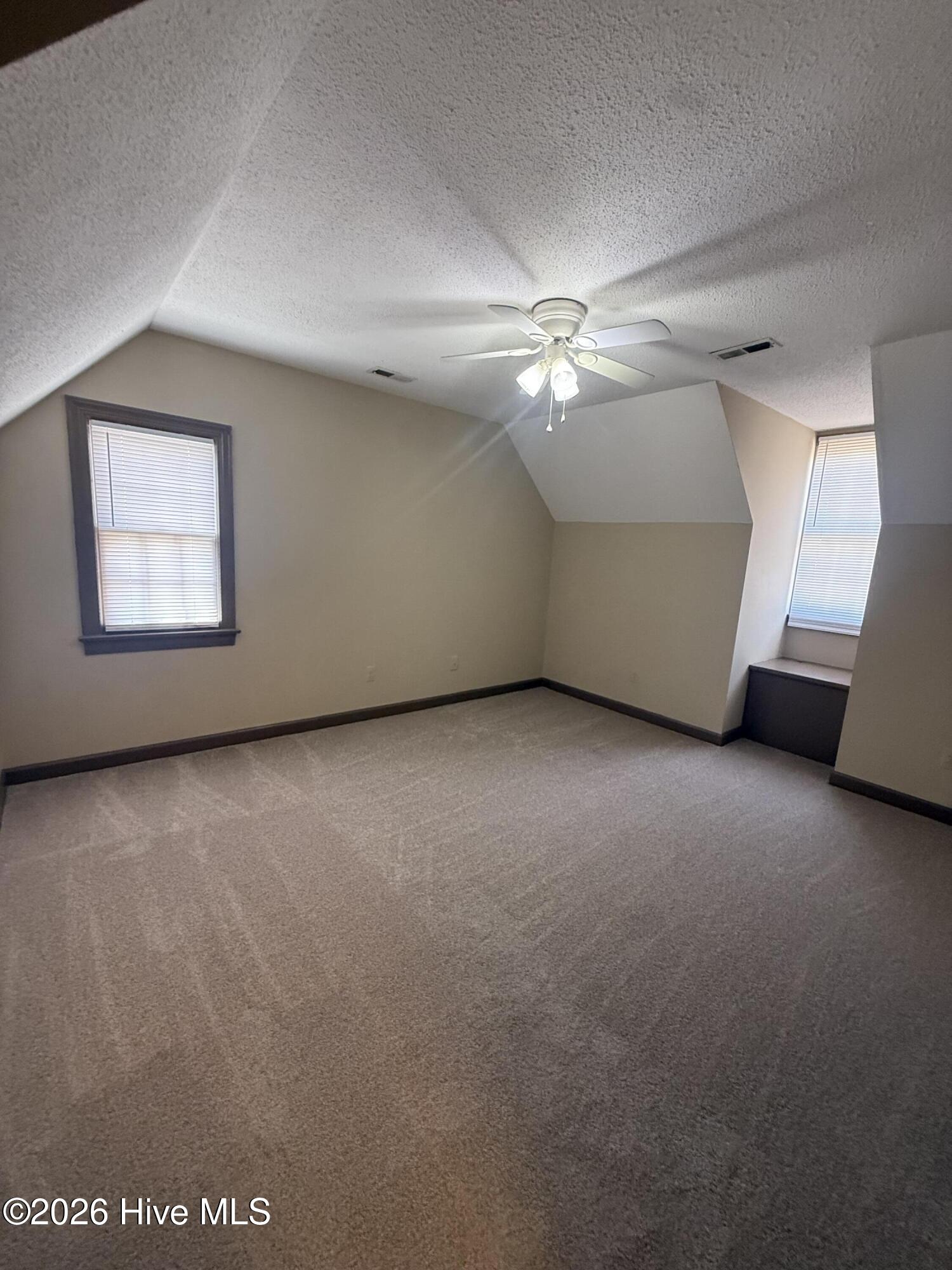 1601 Benvenue Forest Road Property Photo 10