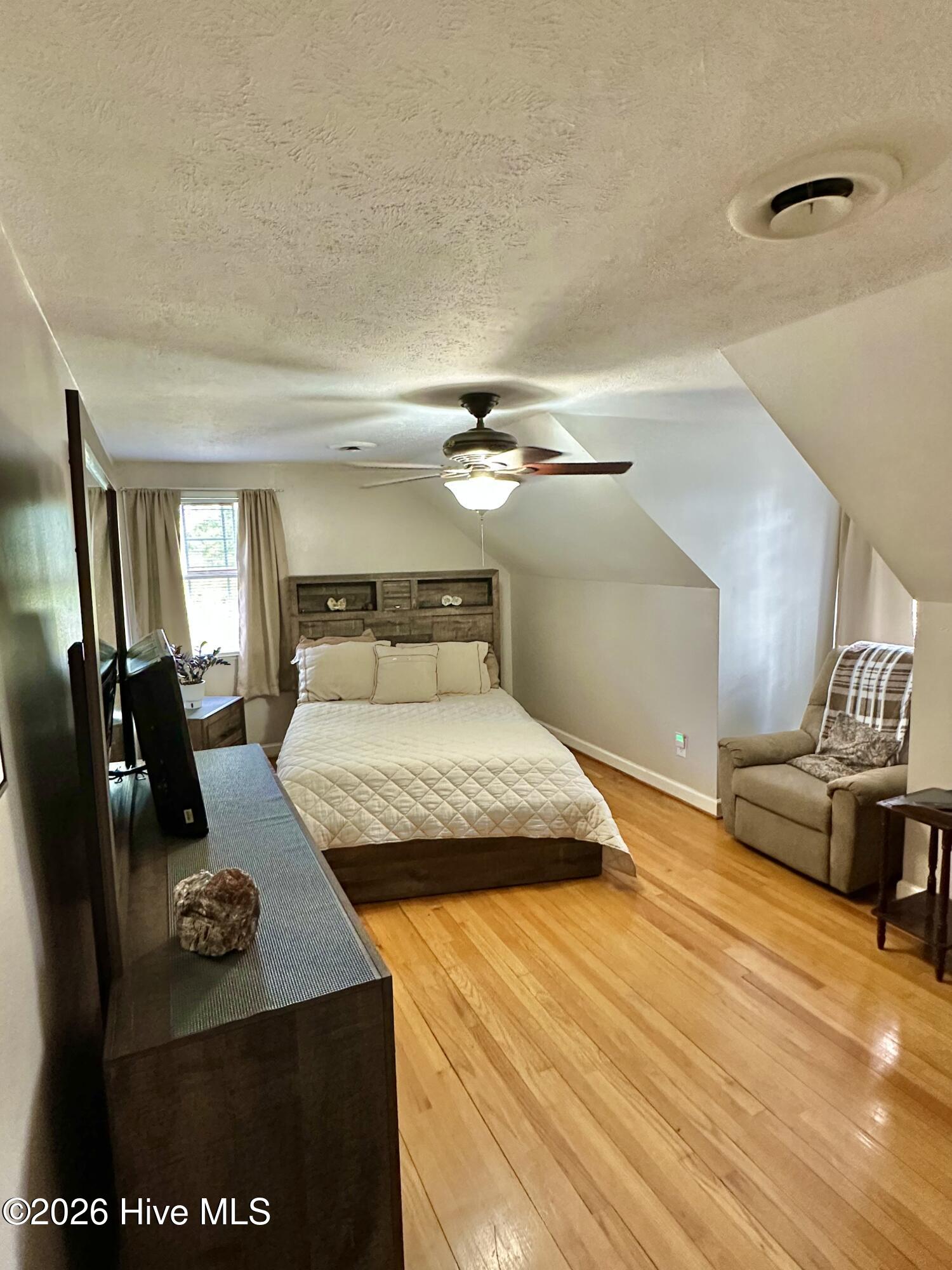 407 4th Street Property Photo 18