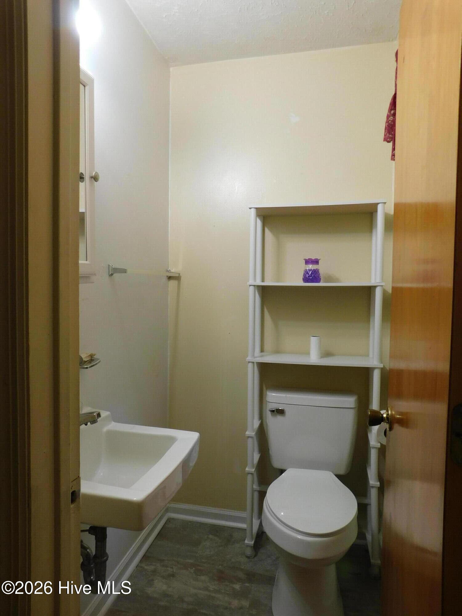 1003 Raleigh Street Property Photo 17