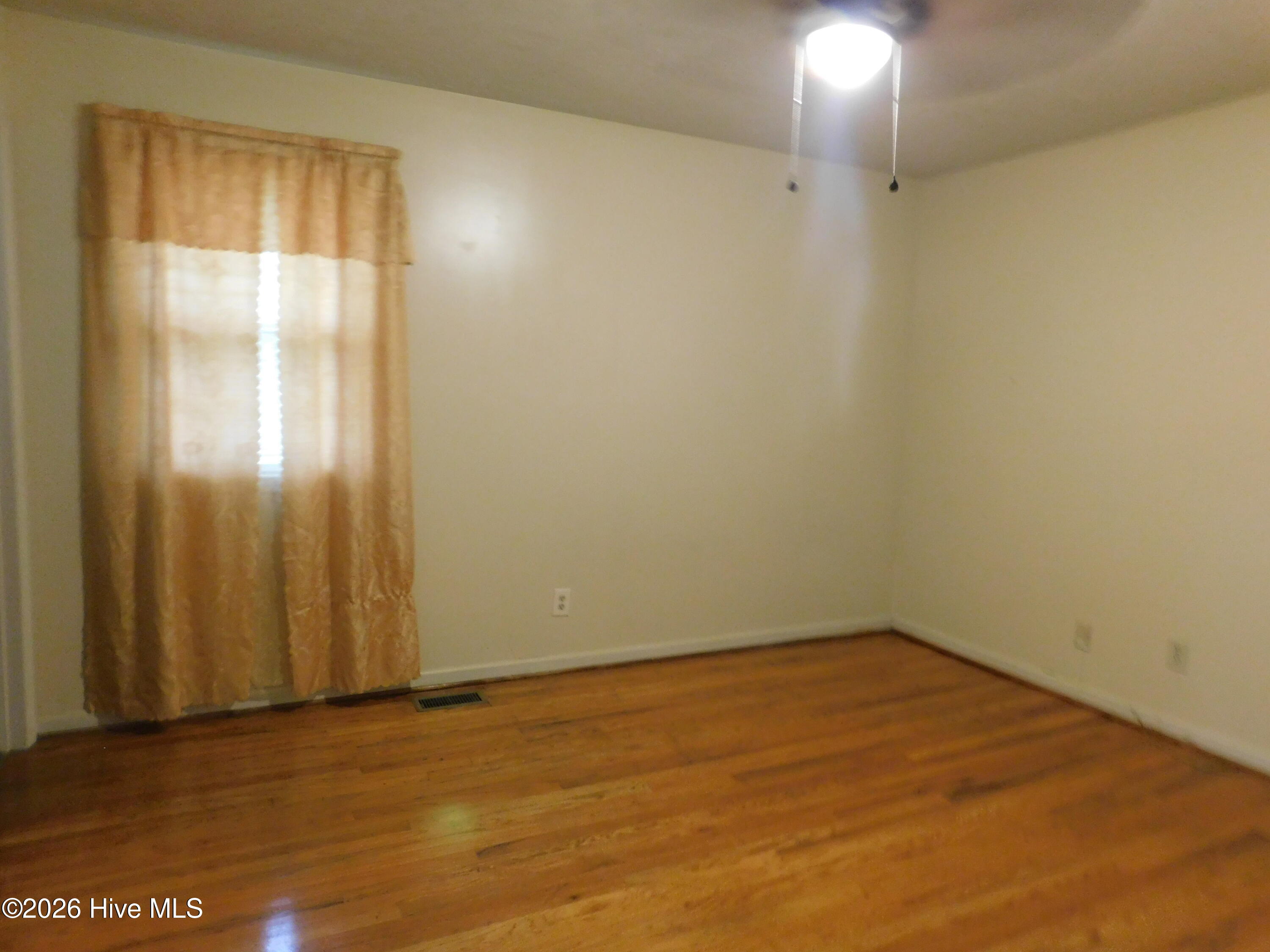 1003 Raleigh Street Property Photo 22
