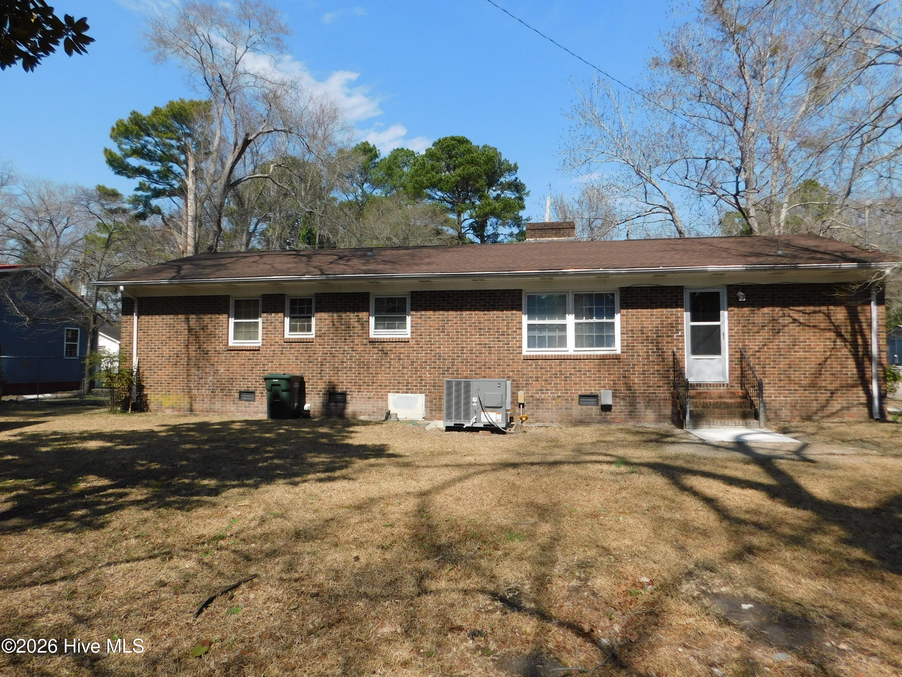 1003 Raleigh Street Property Photo 26