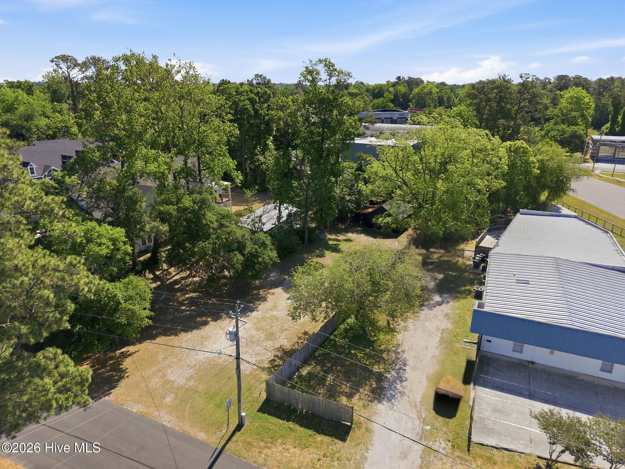 119 Giles Avenue Property Photo 5