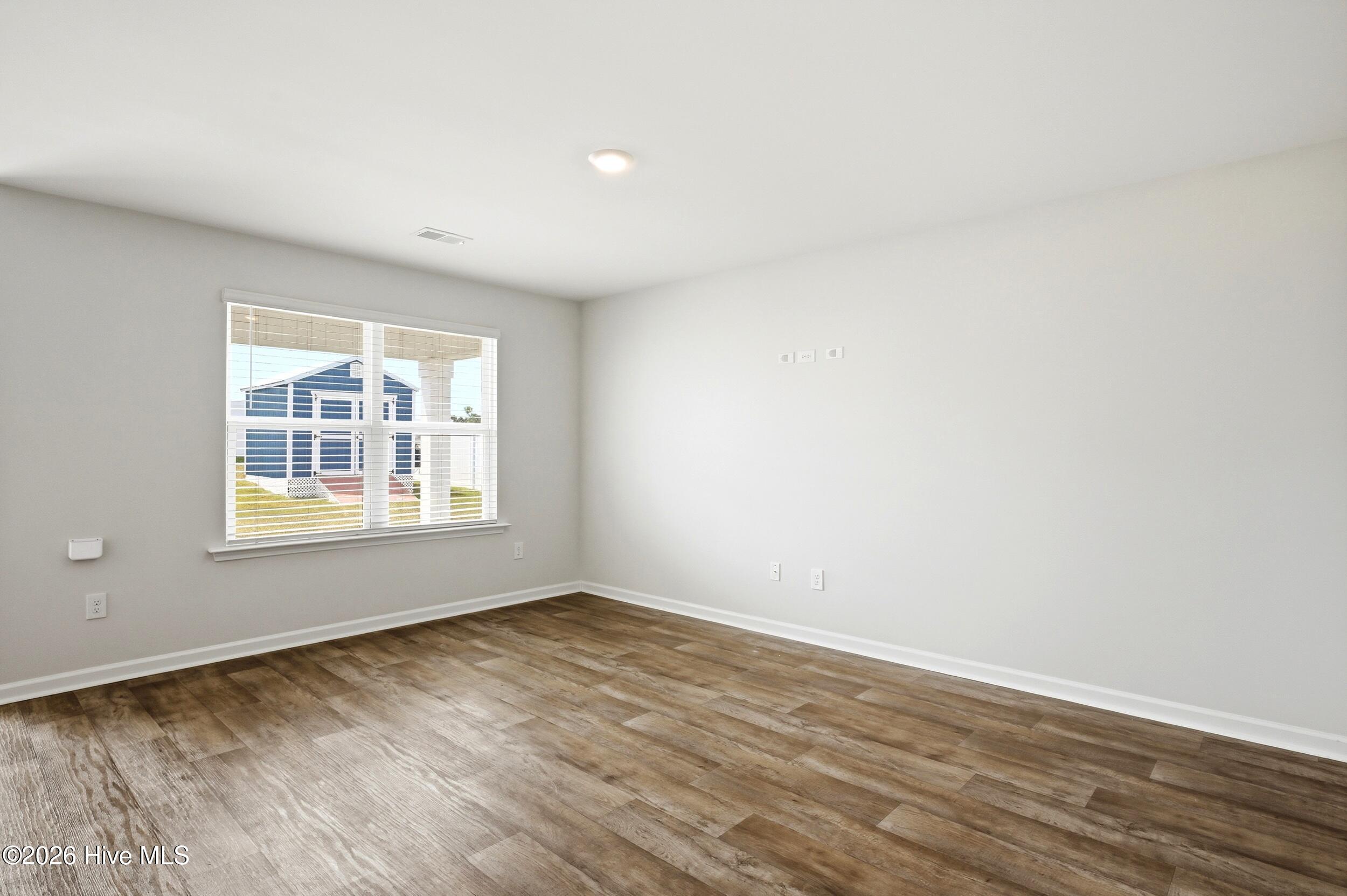 200 Spotted Owl Way Ne Property Photo 6