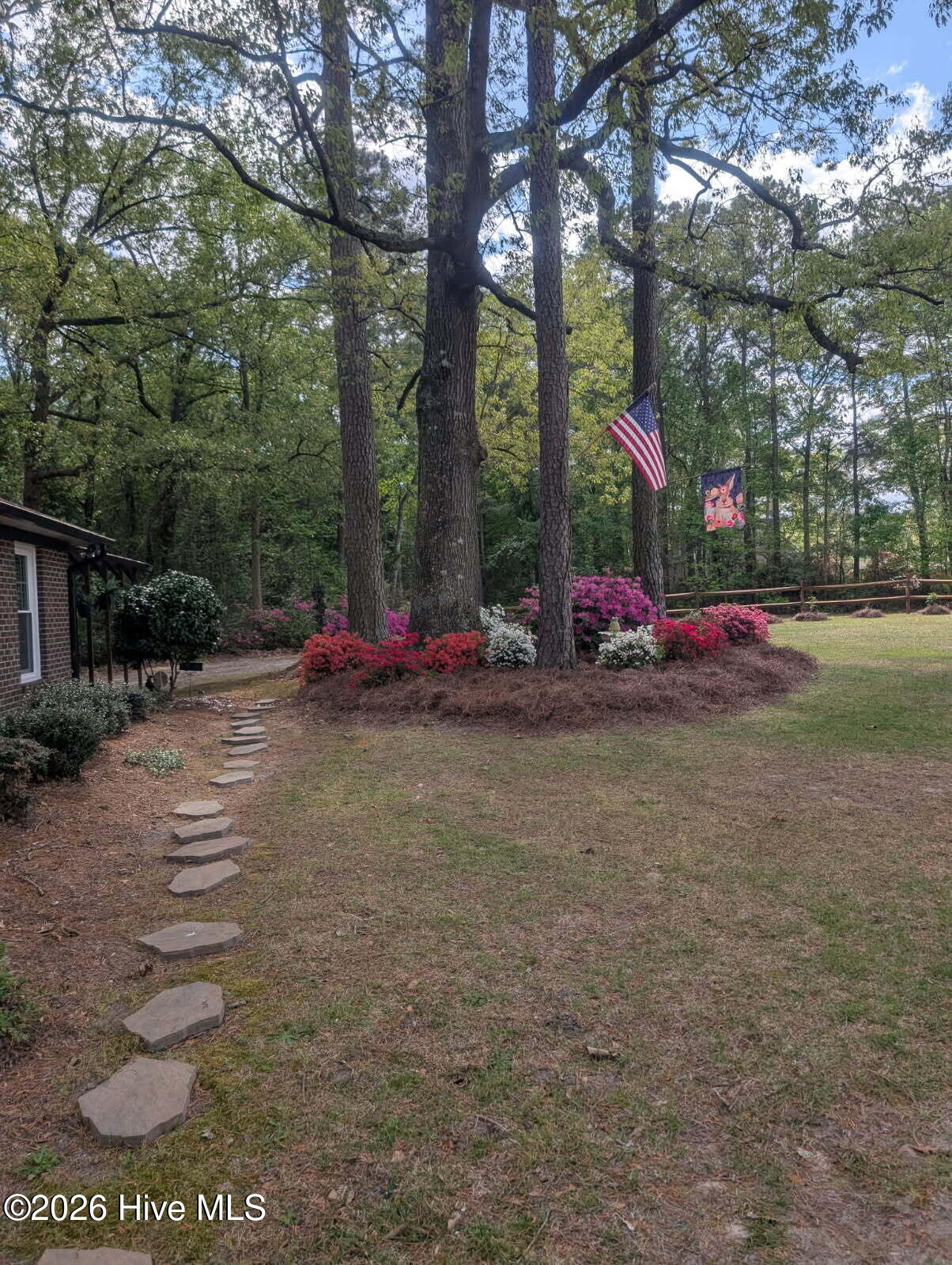 301 Fork Lake Drive Property Photo 12