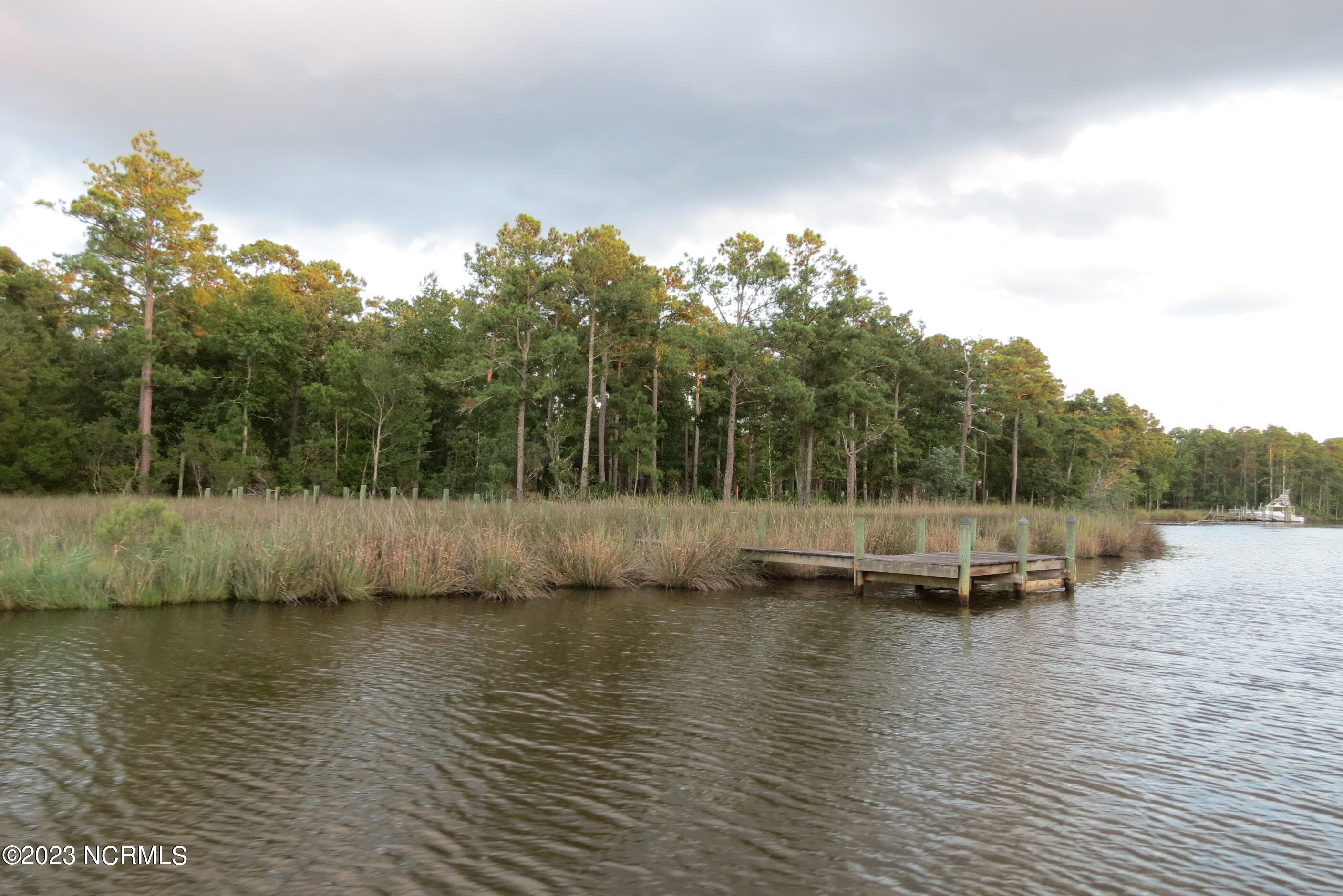 2504 19 Brown Creek Road Property Photo 9