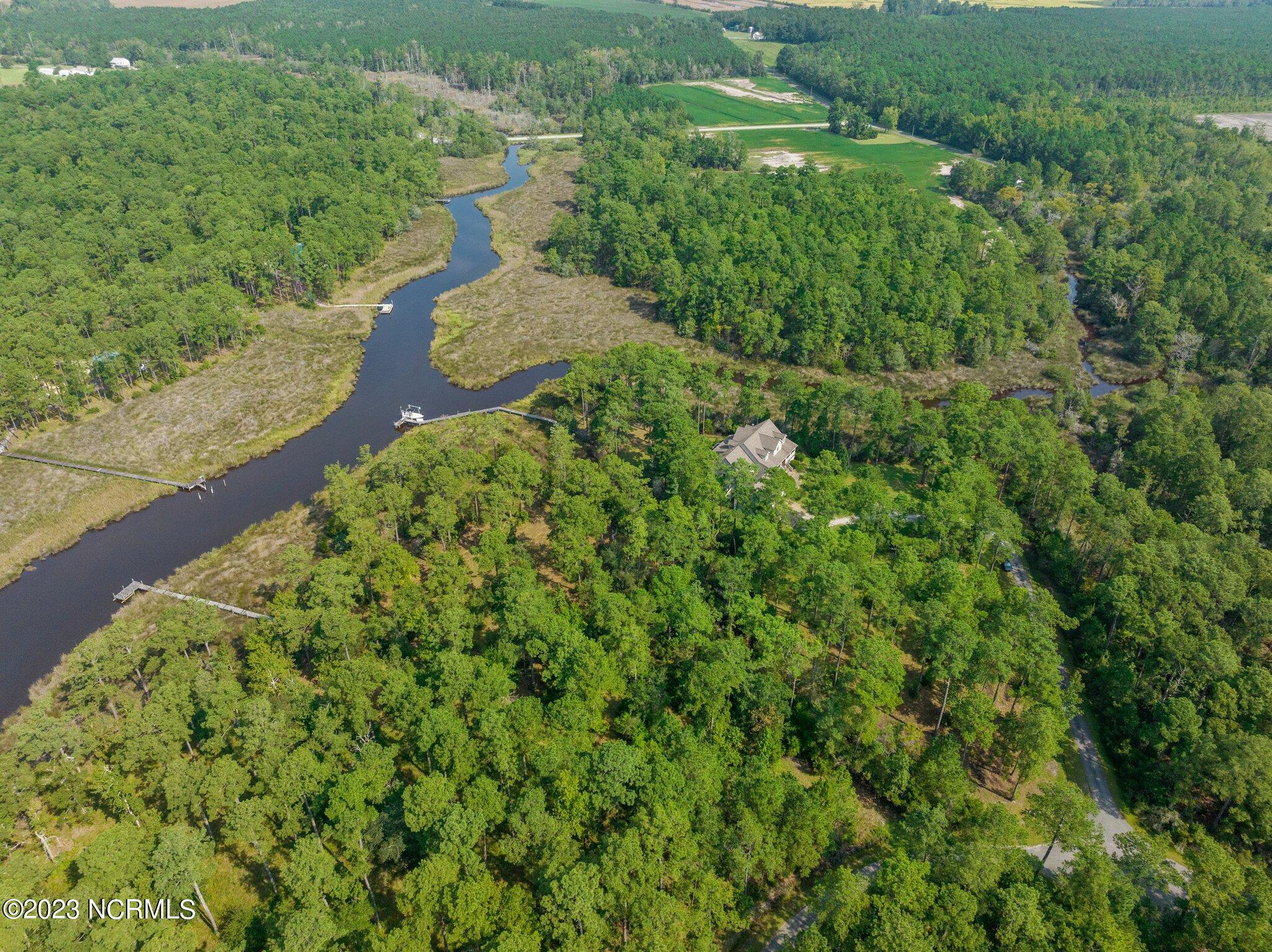 2504 19 Brown Creek Road Property Photo 16