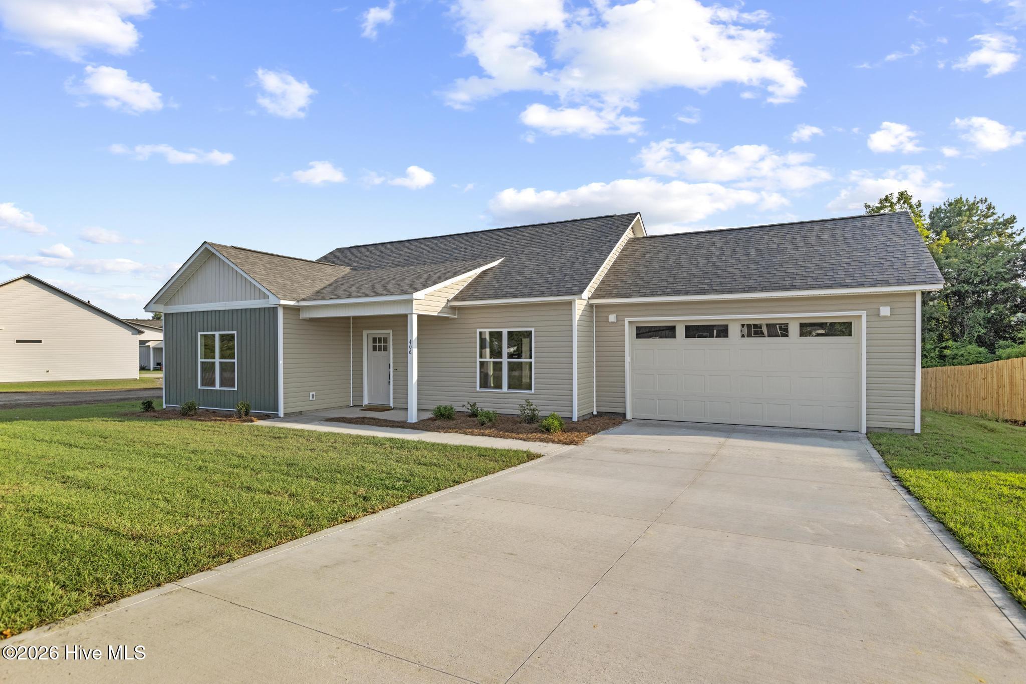 406 Wade Drive Property Photo 2