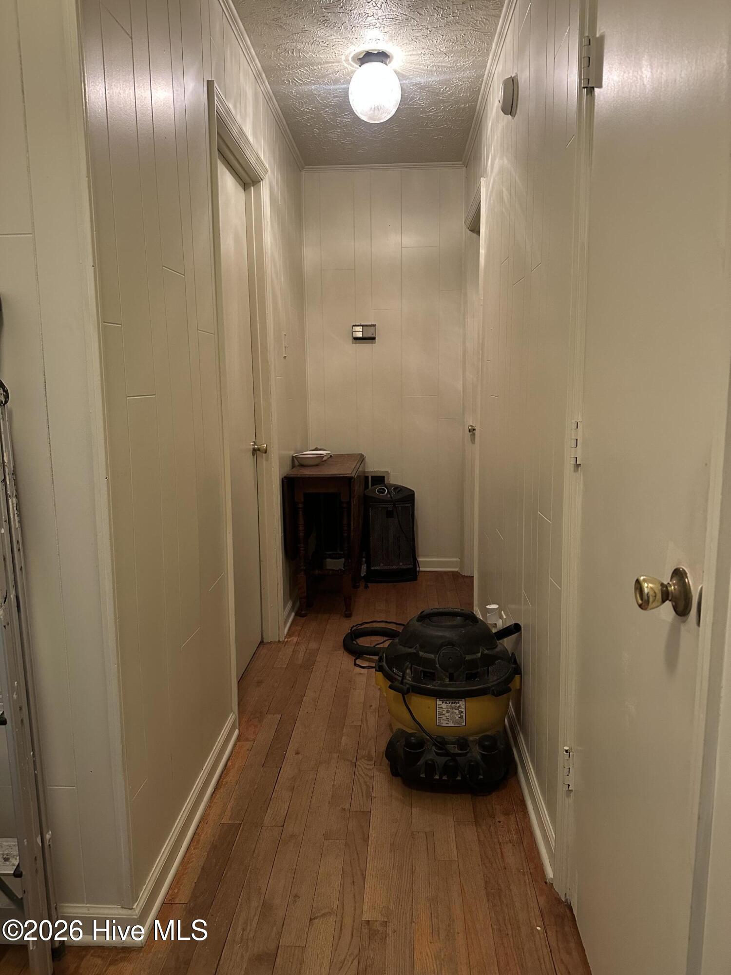 109 W Chestnut Street Property Photo 10