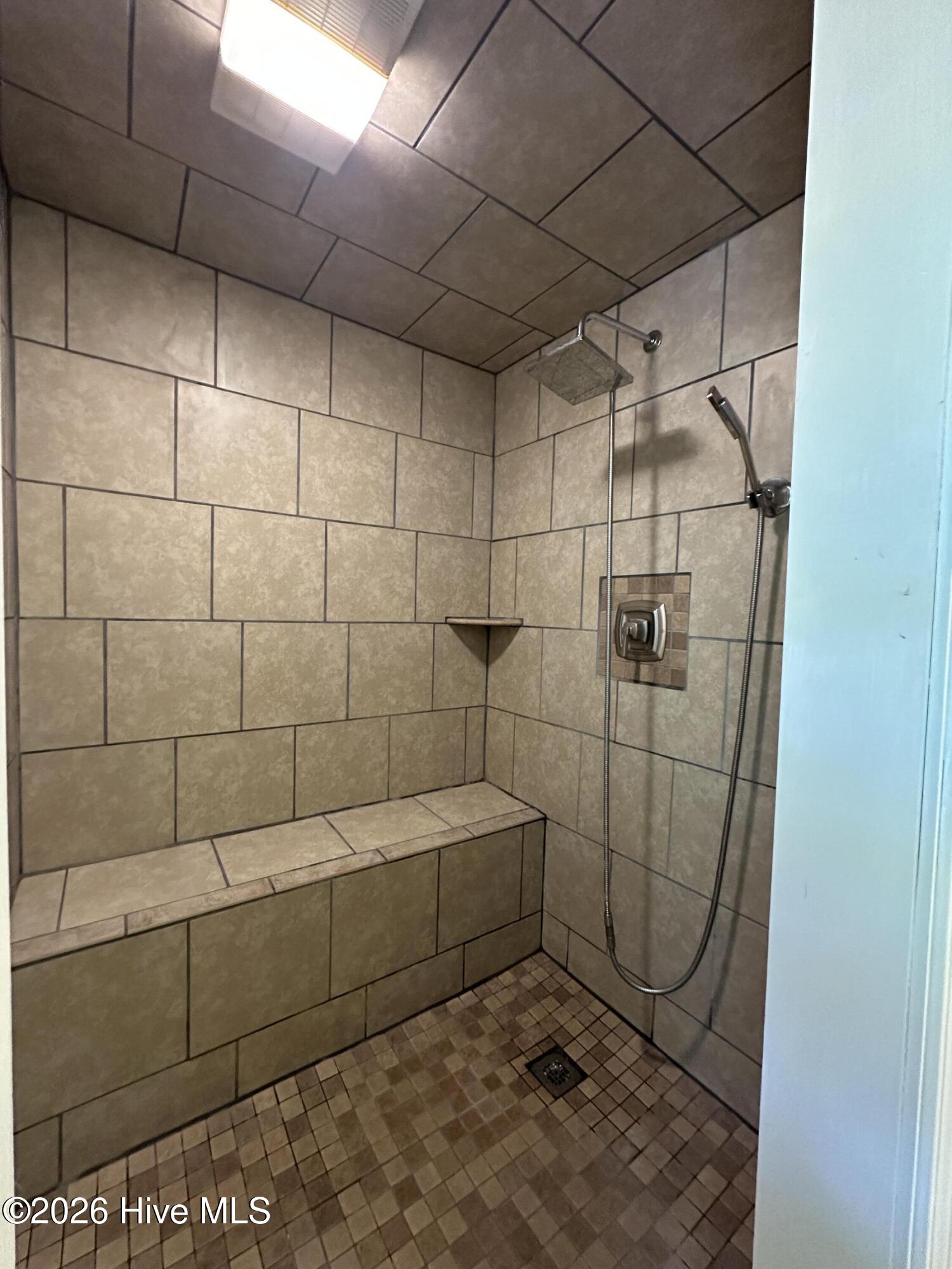 109 W Chestnut Street Property Photo 19