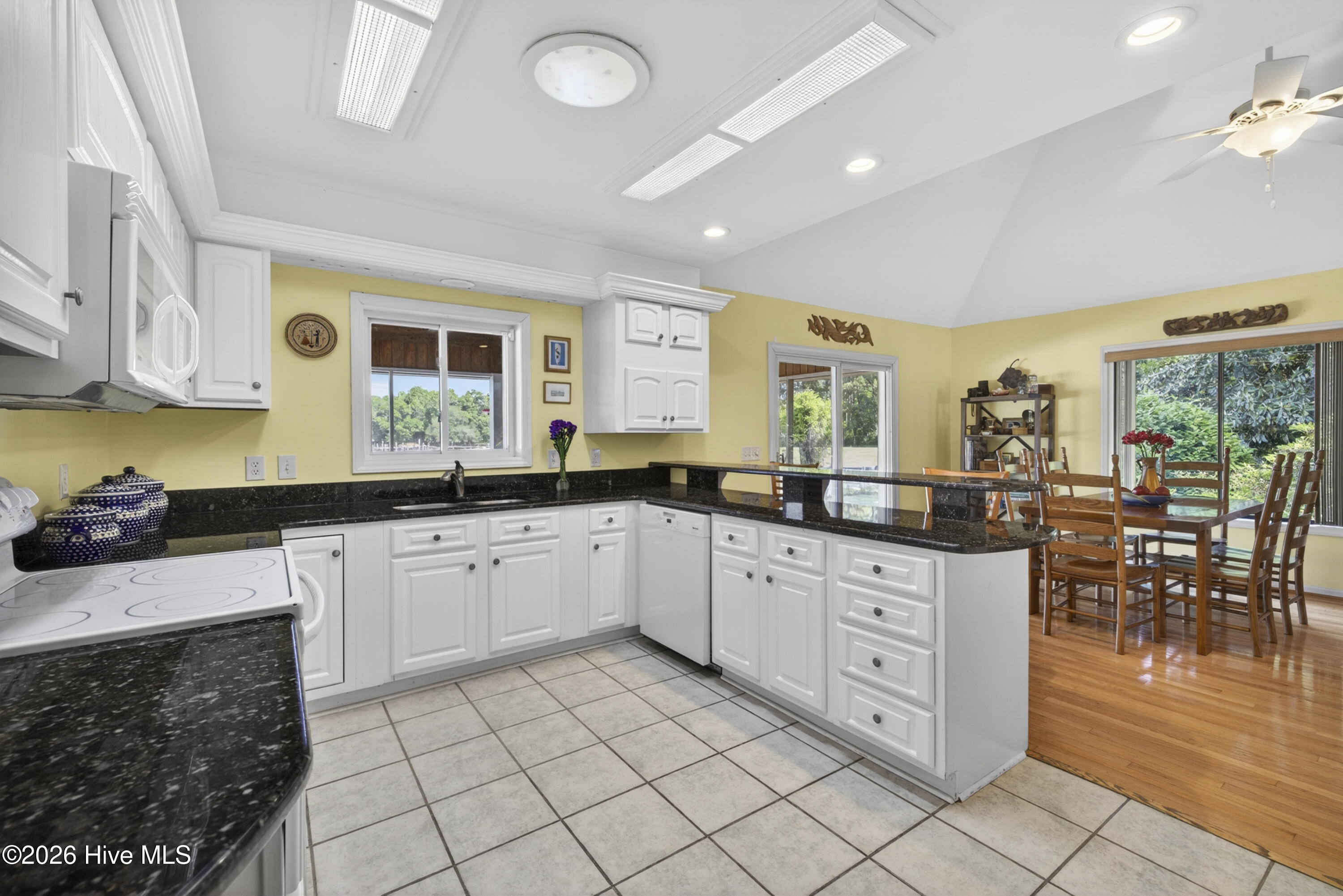 4136 Glen Arbor Drive Property Photo 11