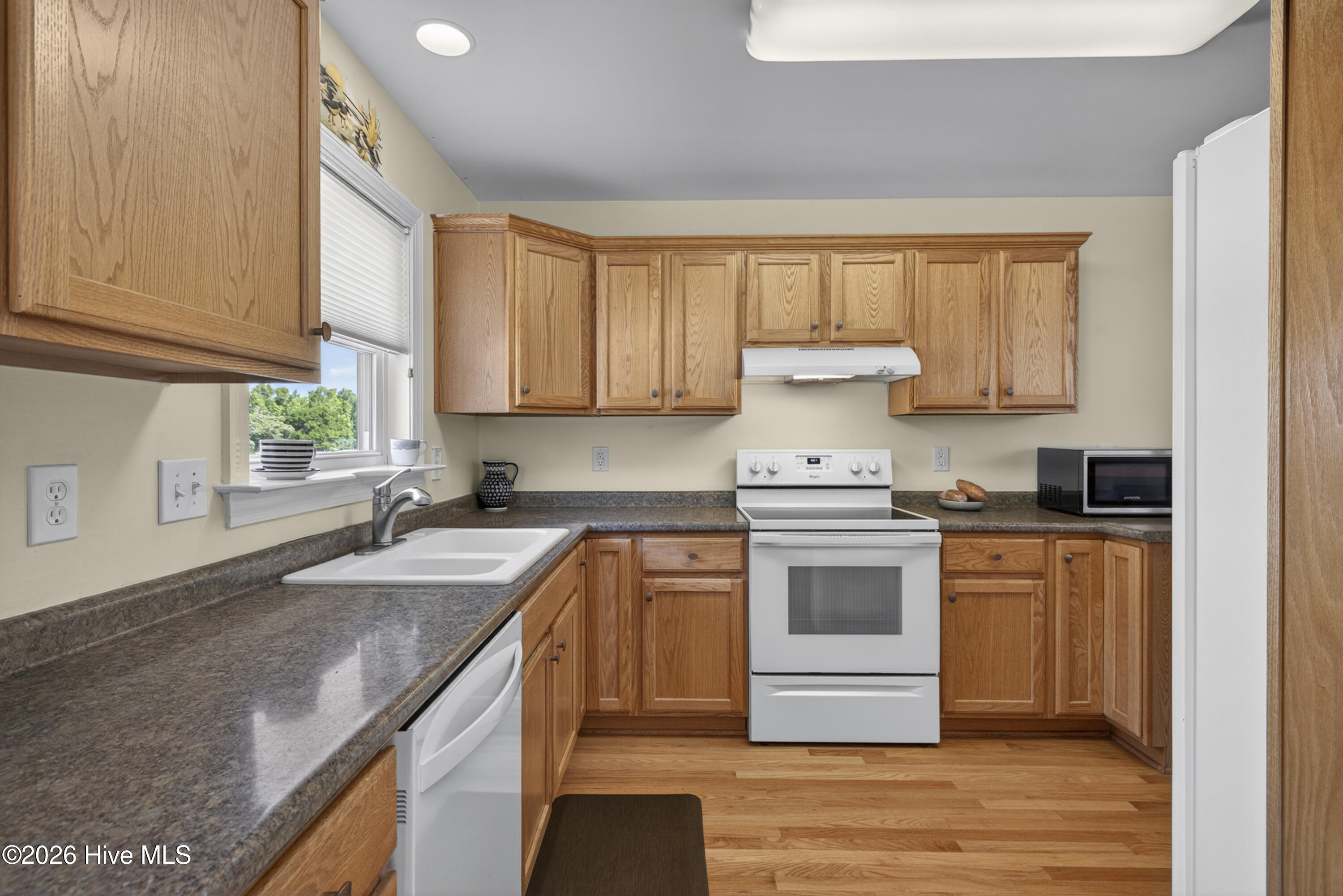 4136 Glen Arbor Drive Property Photo 25