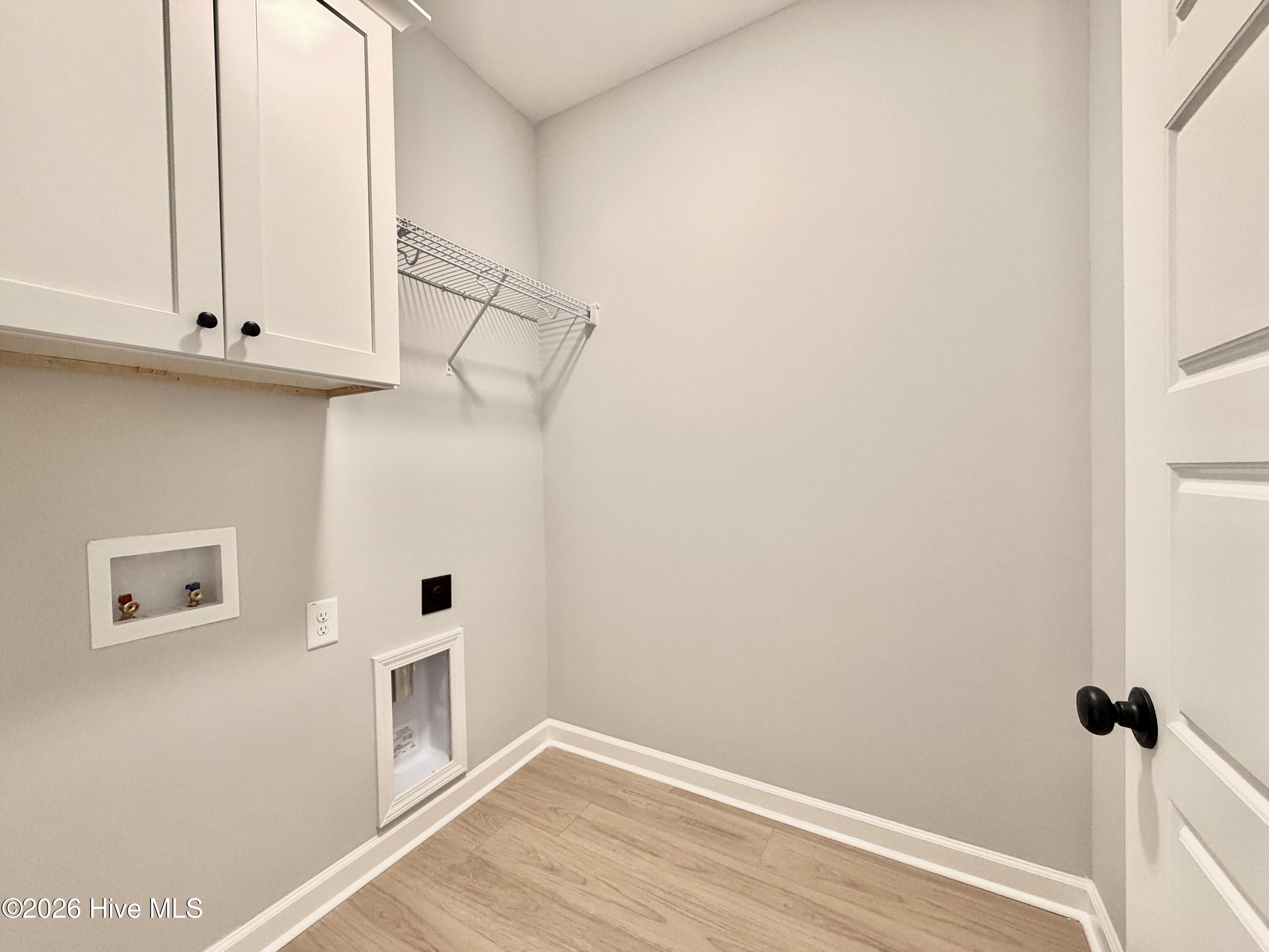 3794 Chatsworth Drive Property Photo 17