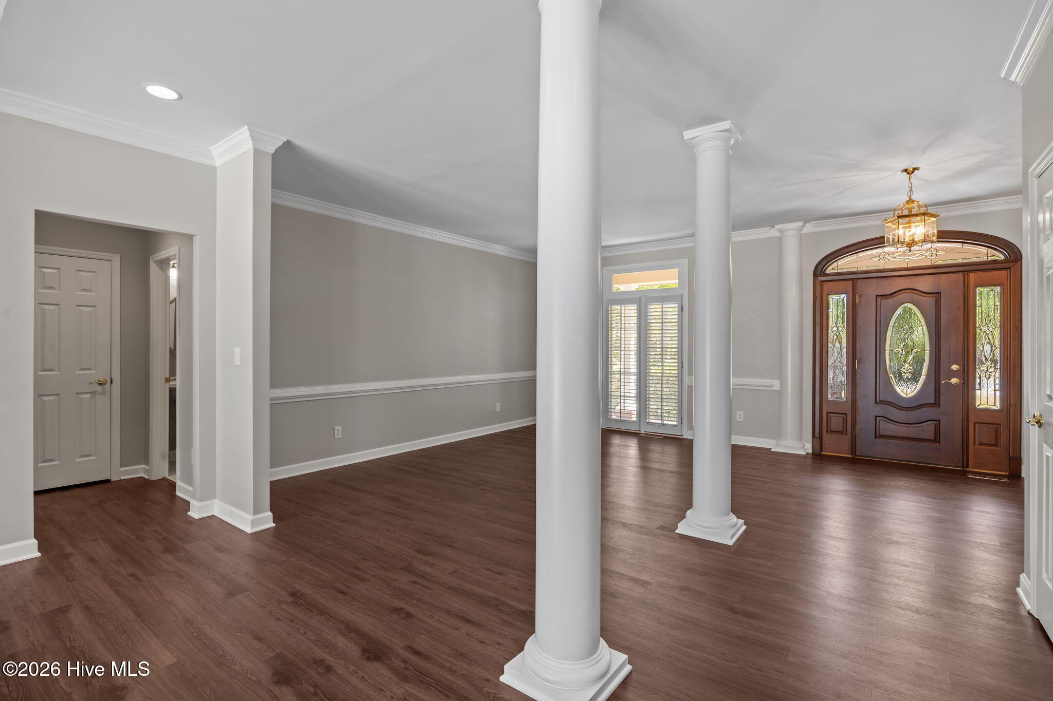 225 Shearwater Drive Property Photo 3