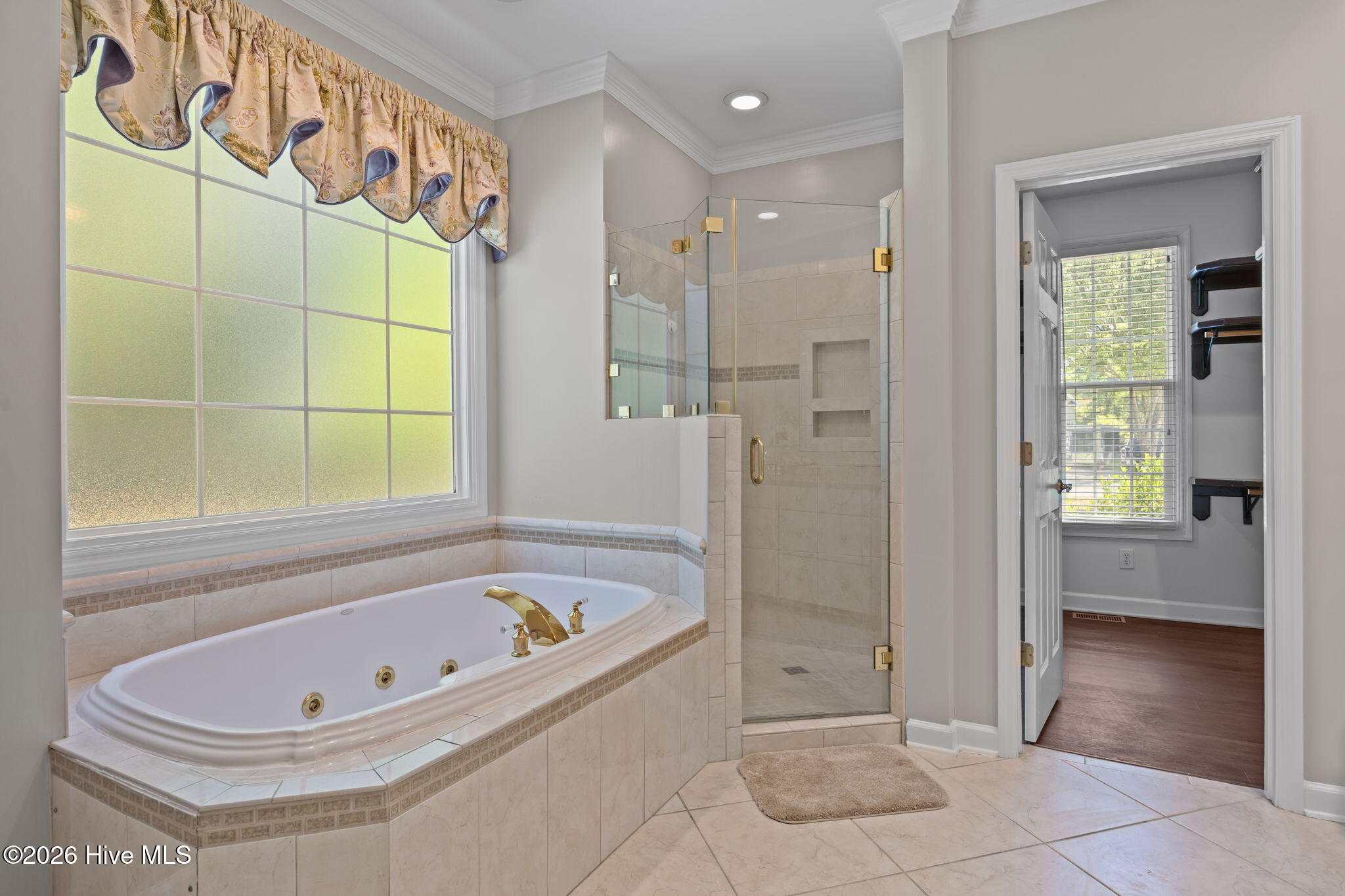 225 Shearwater Drive Property Photo 11