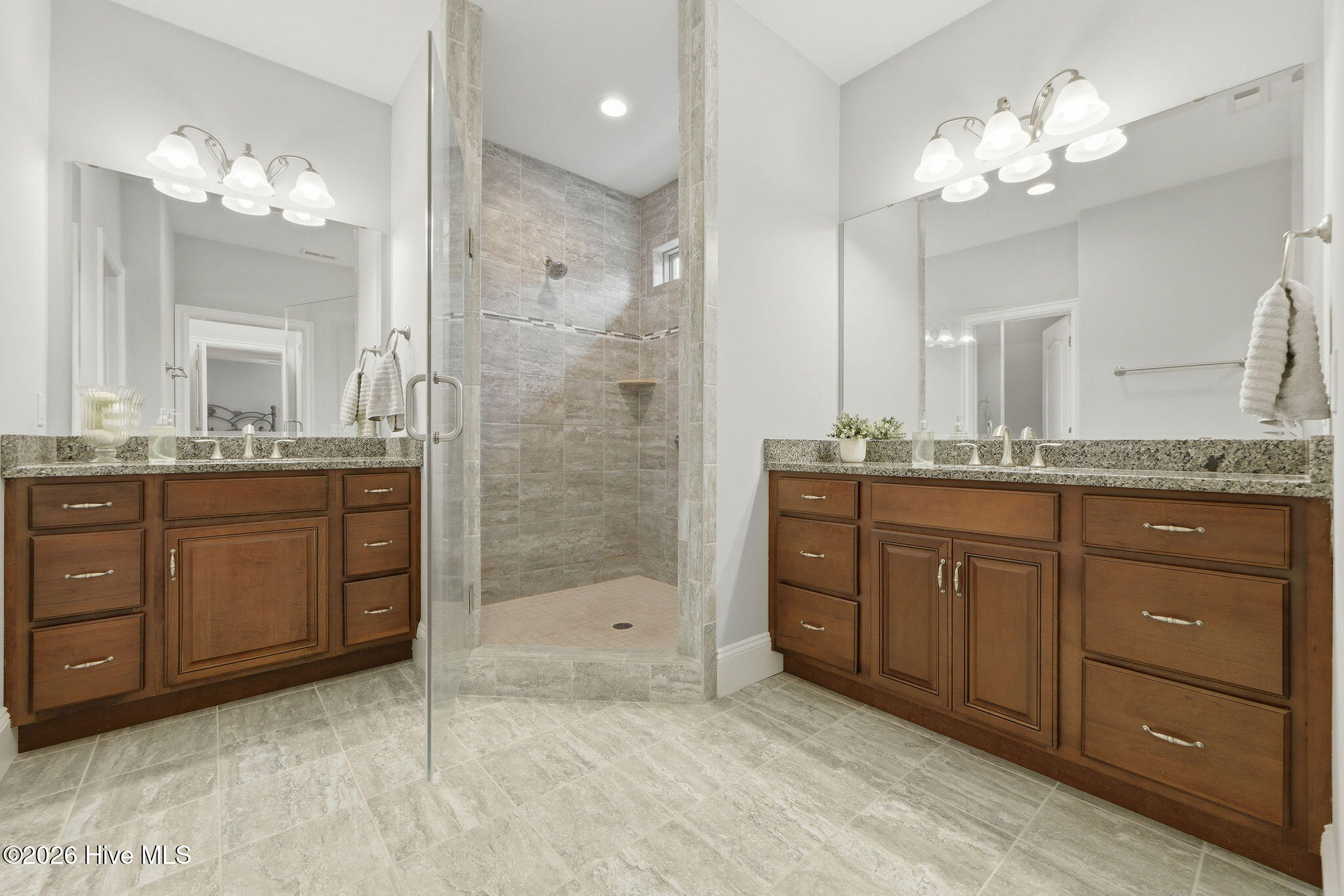 8812 Maple Ash Trail Ne Property Photo 35