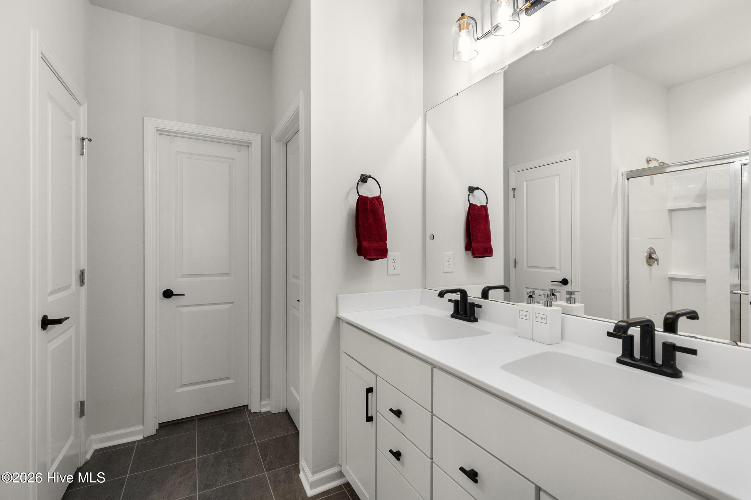 7315 Bellacroft Drive Property Photo 24