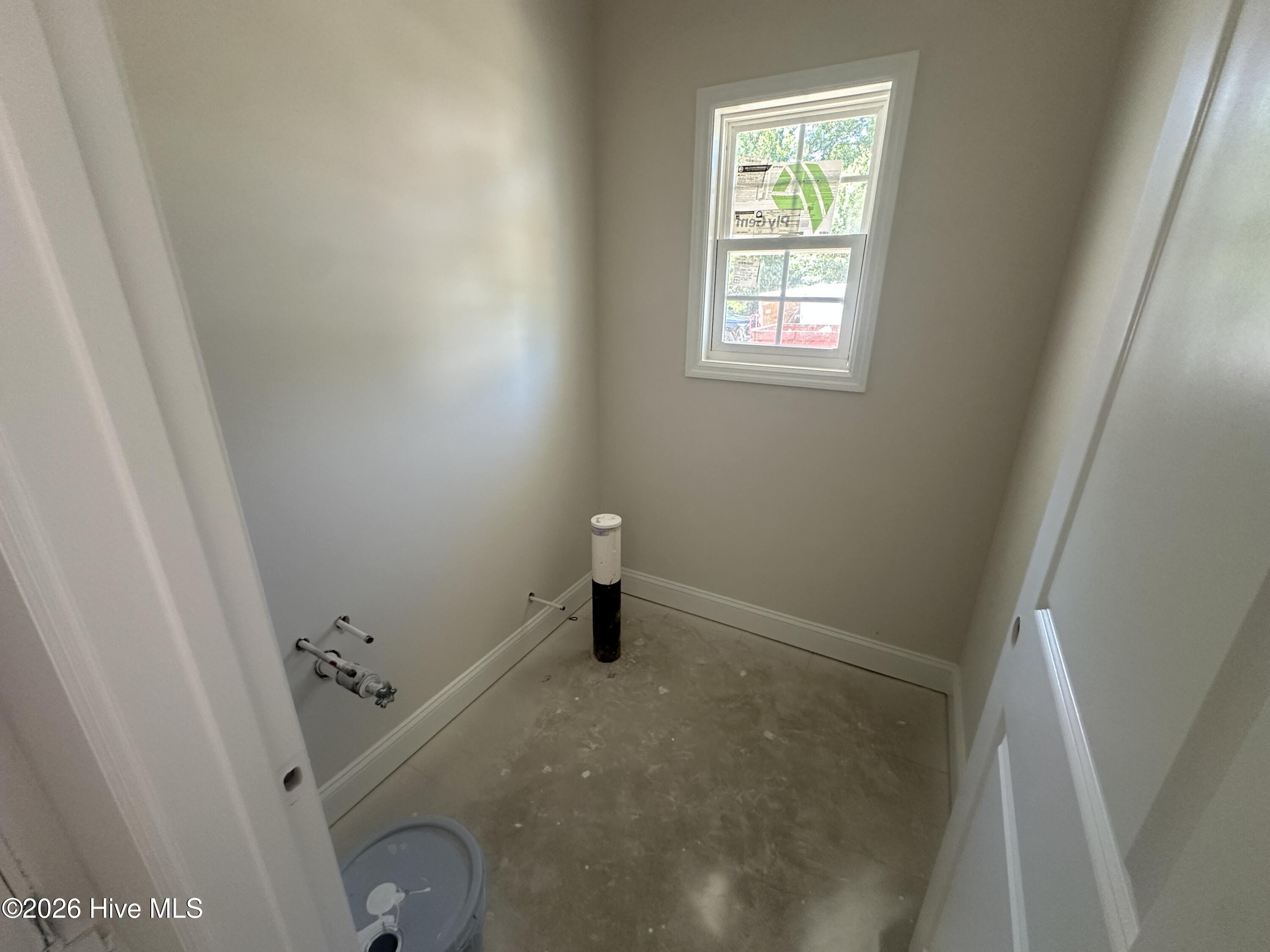 131 Dallas Drive Property Photo 5