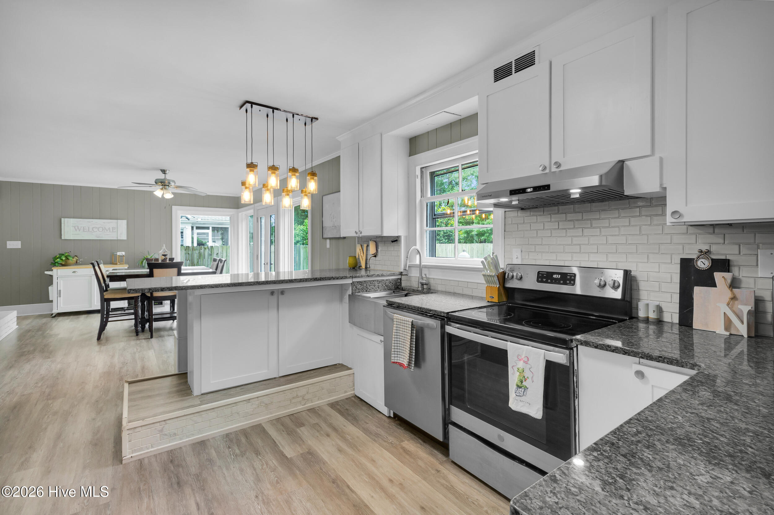 1912 Greenbriar Road Property Photo 14
