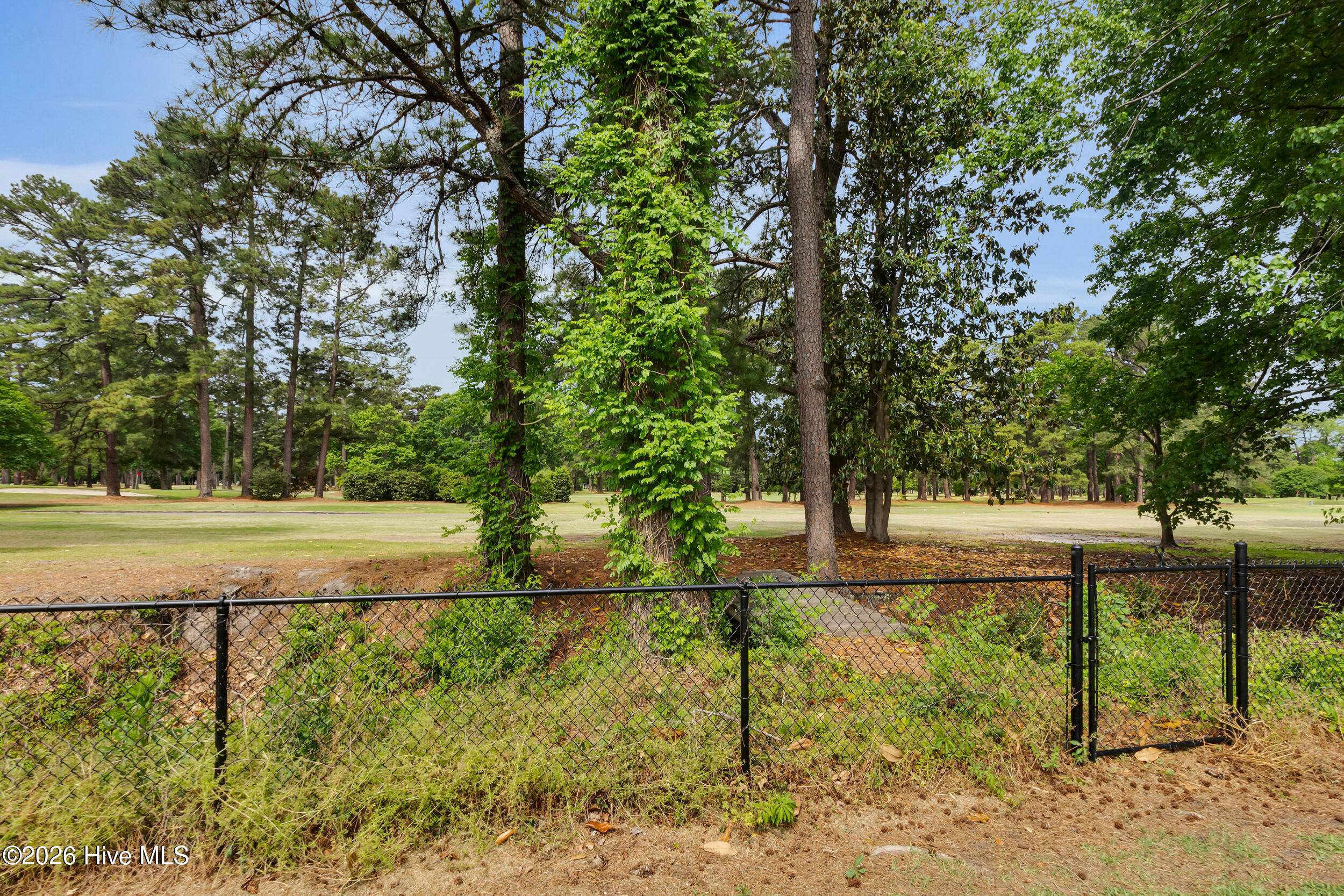 1912 Greenbriar Road Property Photo 35