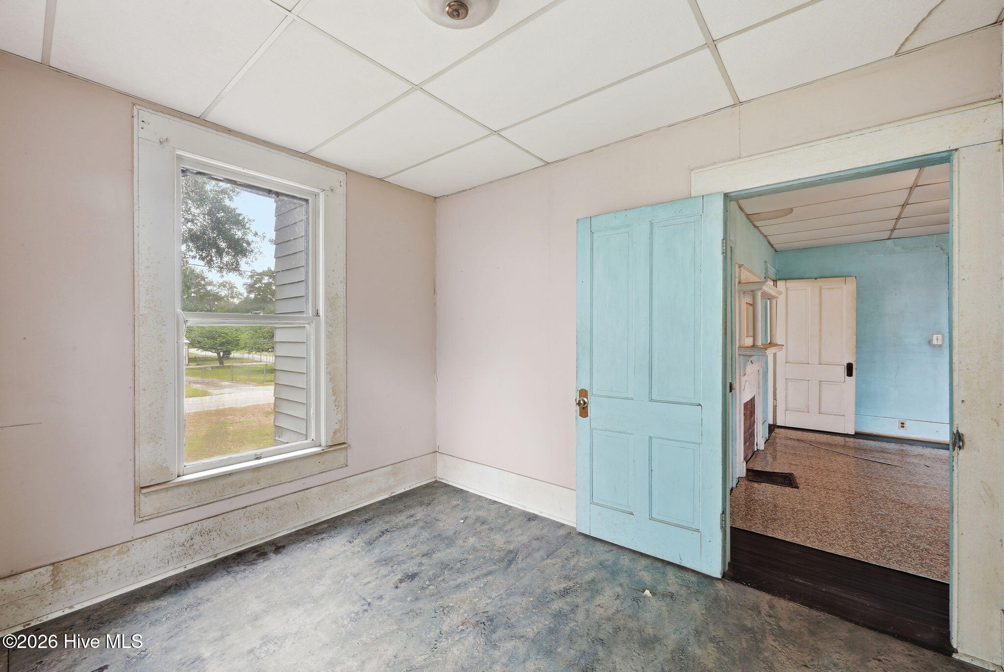 211 Pollock Street Property Photo 18