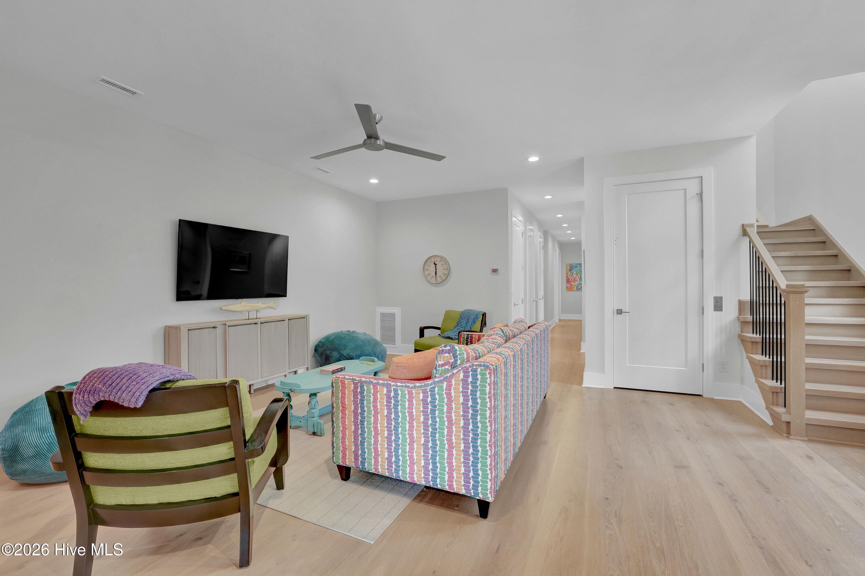 12 Mallard Street Unit 12b Property Photo 34