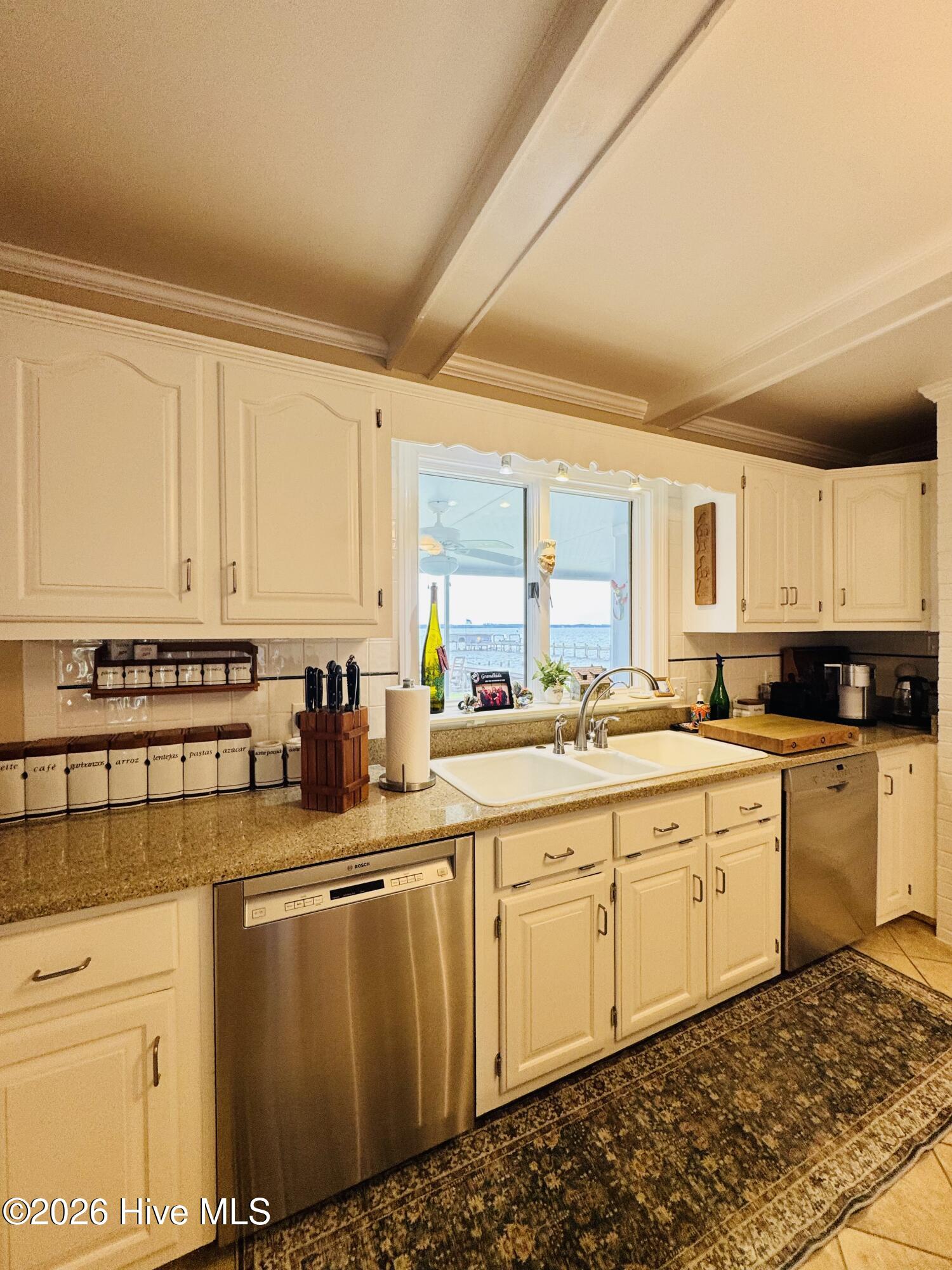 1008 Bateman Drive Property Photo 18