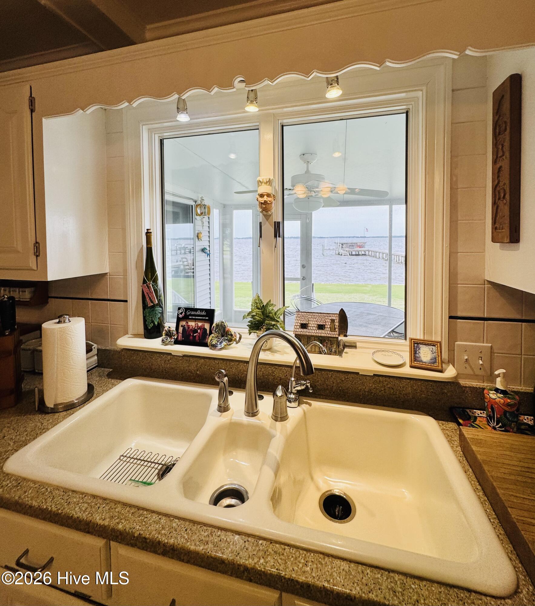 1008 Bateman Drive Property Photo 19