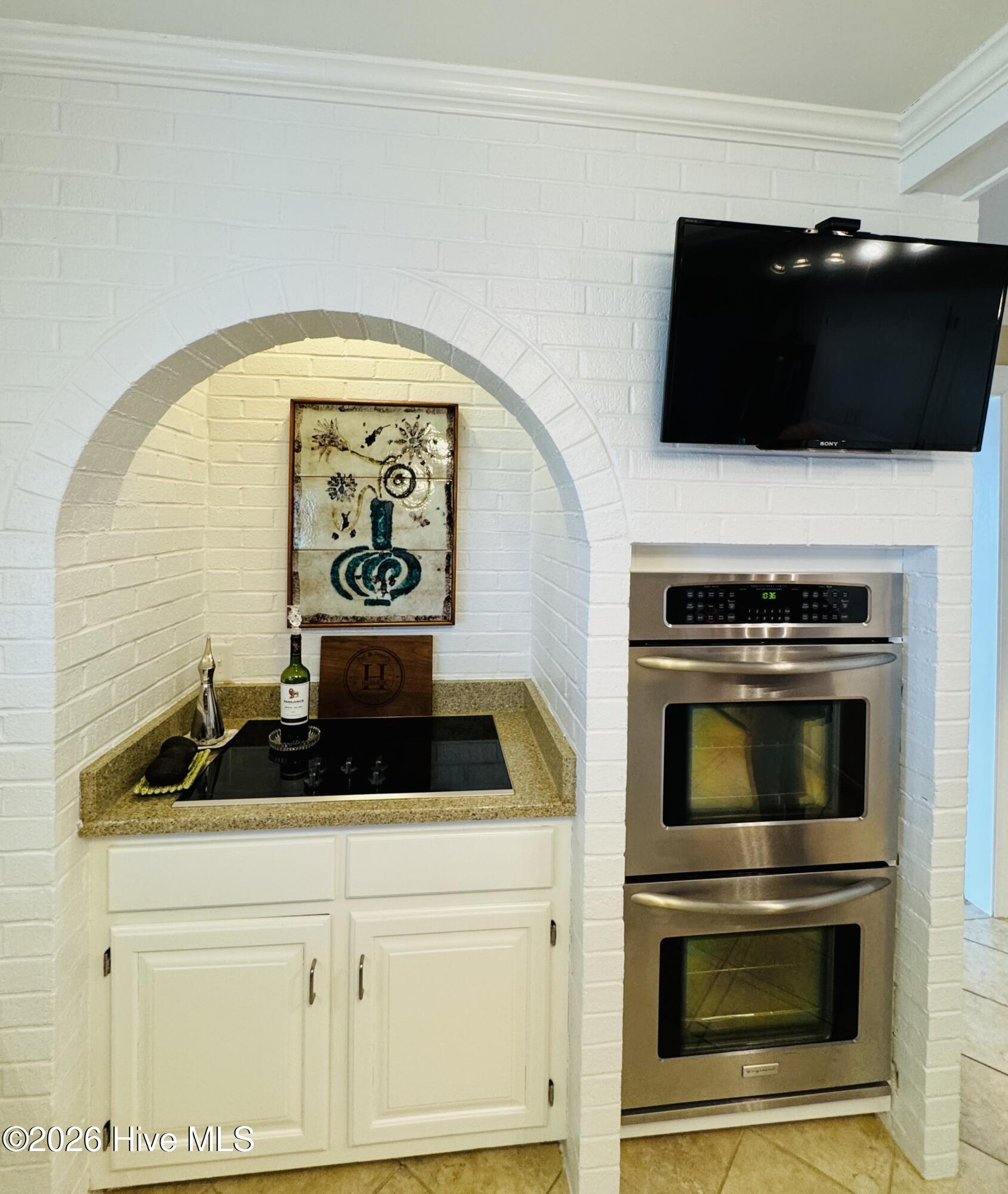 1008 Bateman Drive Property Photo 20
