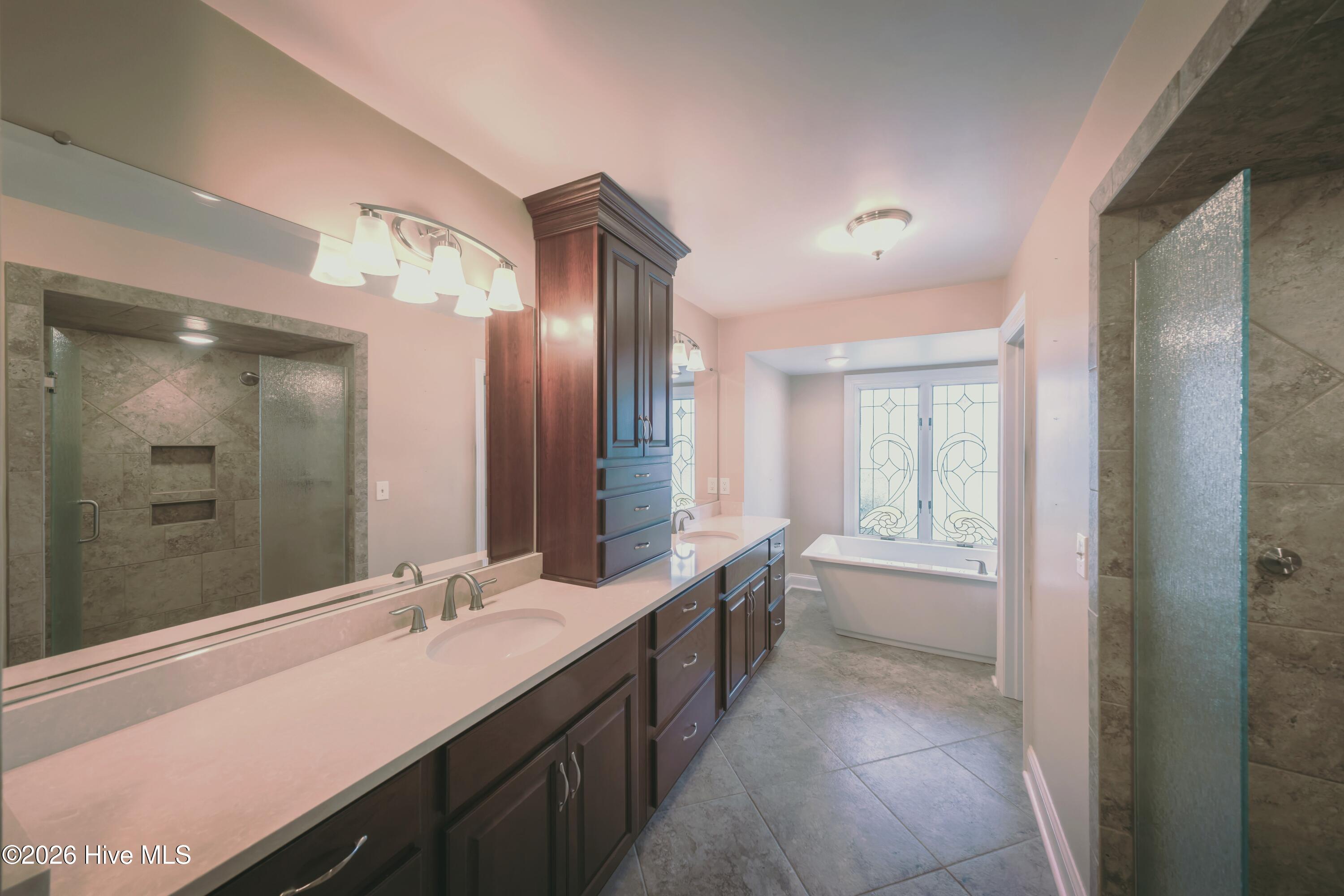 1008 Bateman Drive Property Photo 35