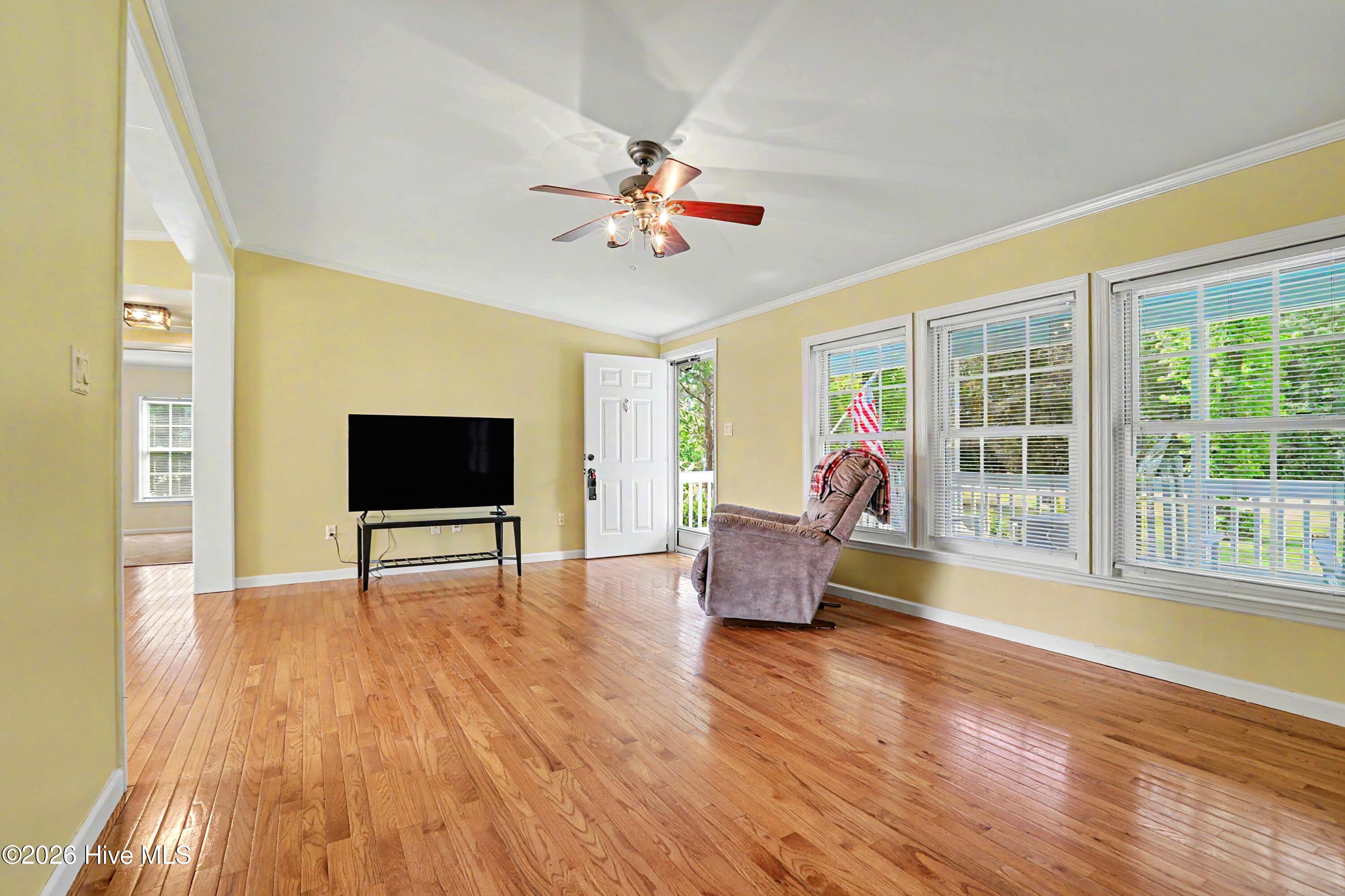 114 Royal Oak Drive Property Photo 10