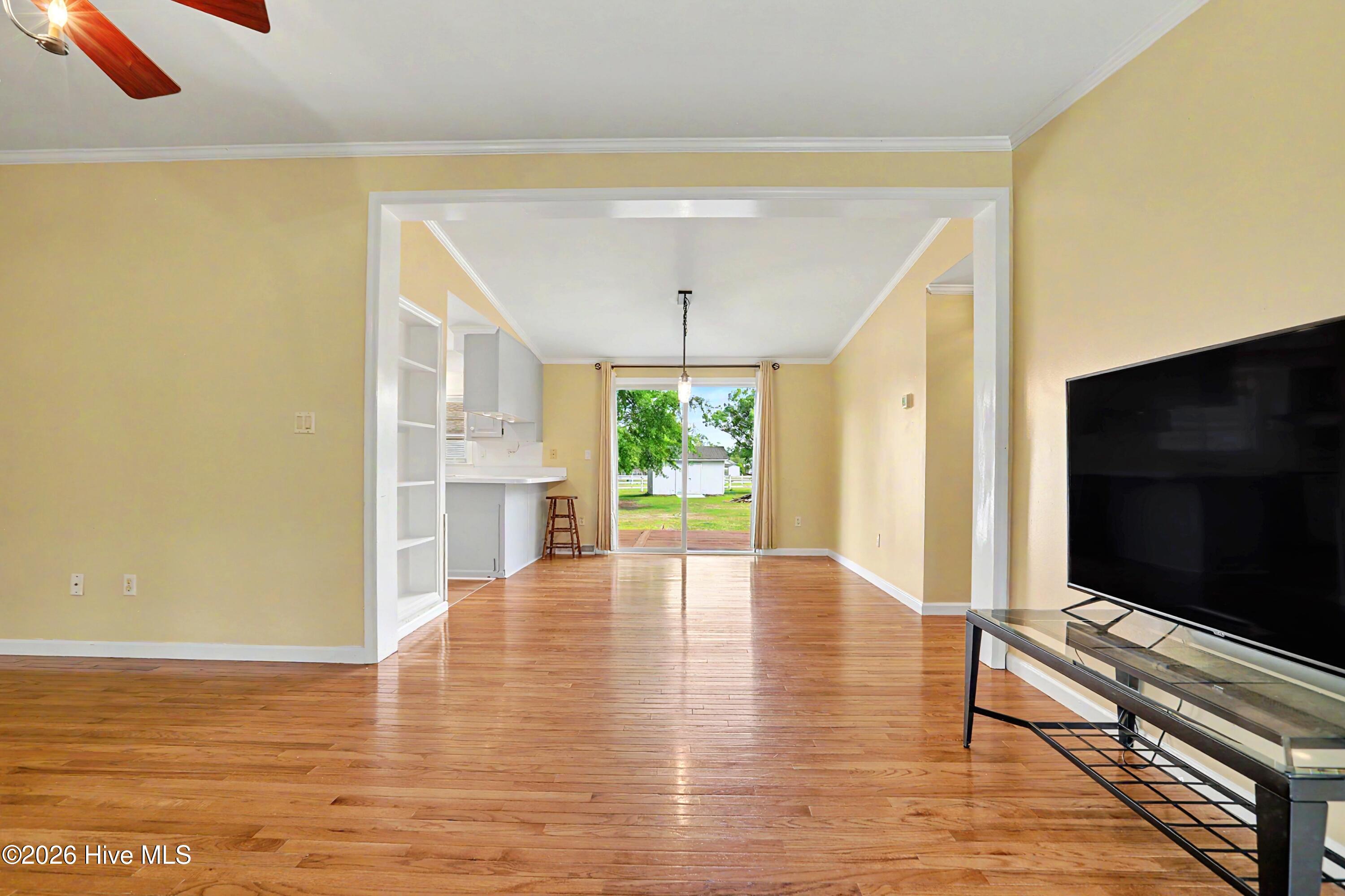 114 Royal Oak Drive Property Photo 14