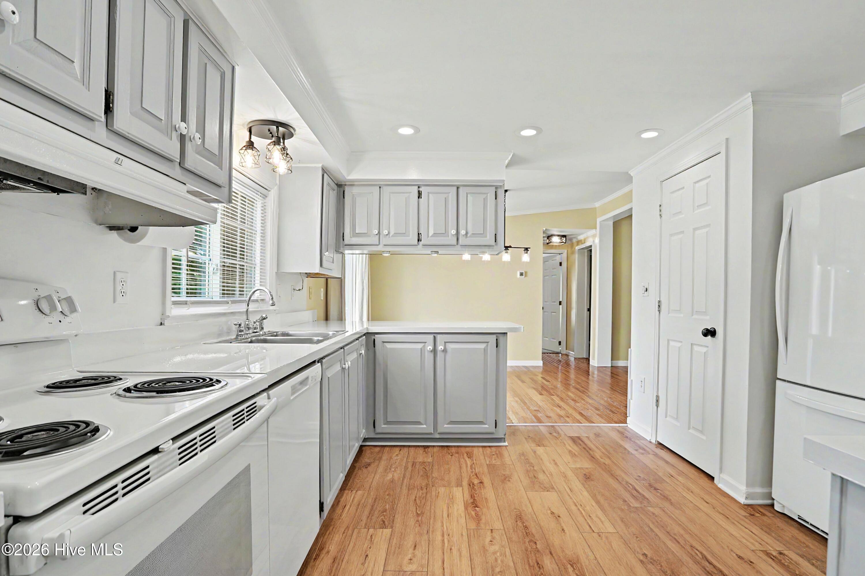 114 Royal Oak Drive Property Photo 21