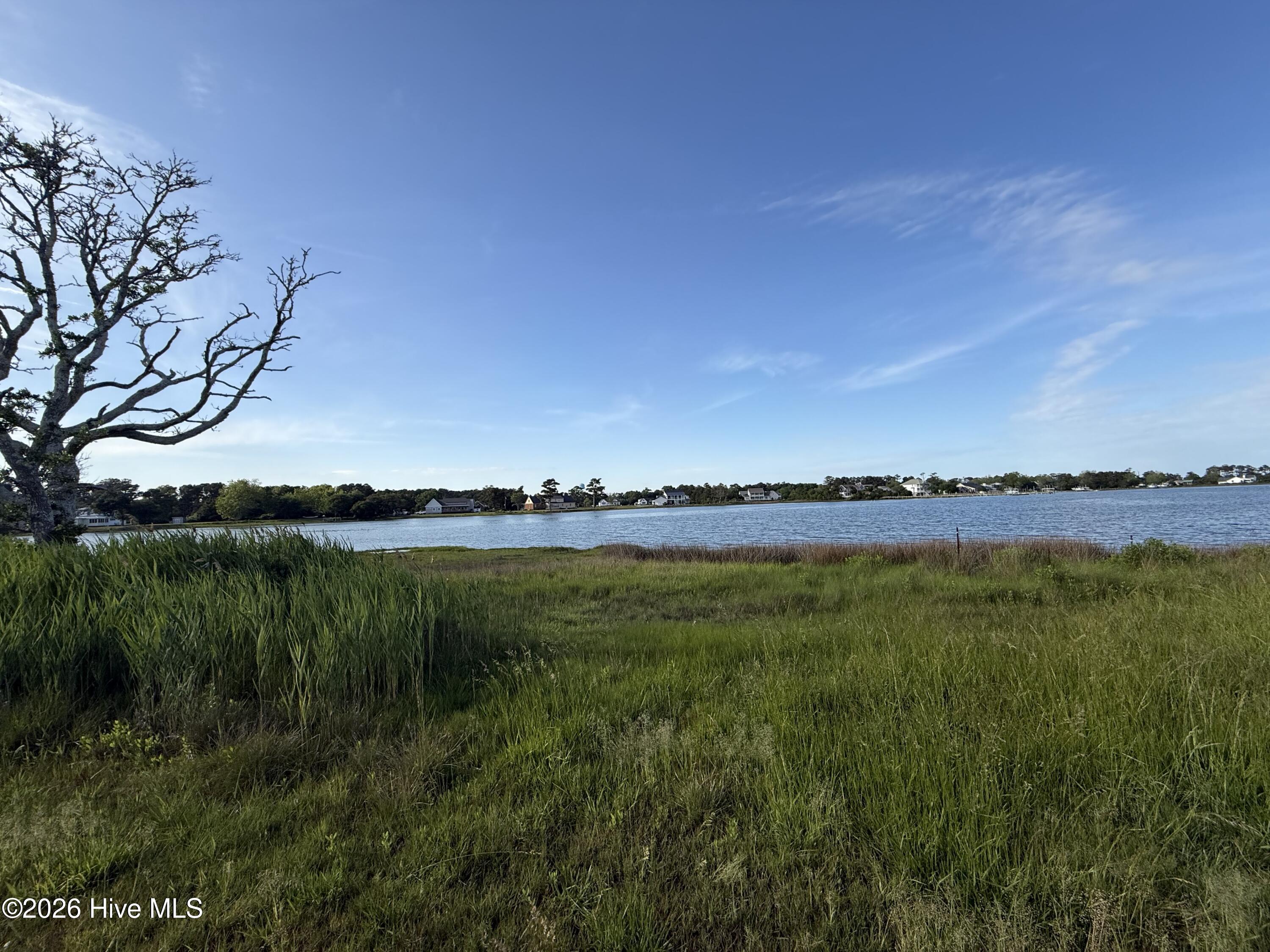 564 268 Sheldrake Court Property Photo 2