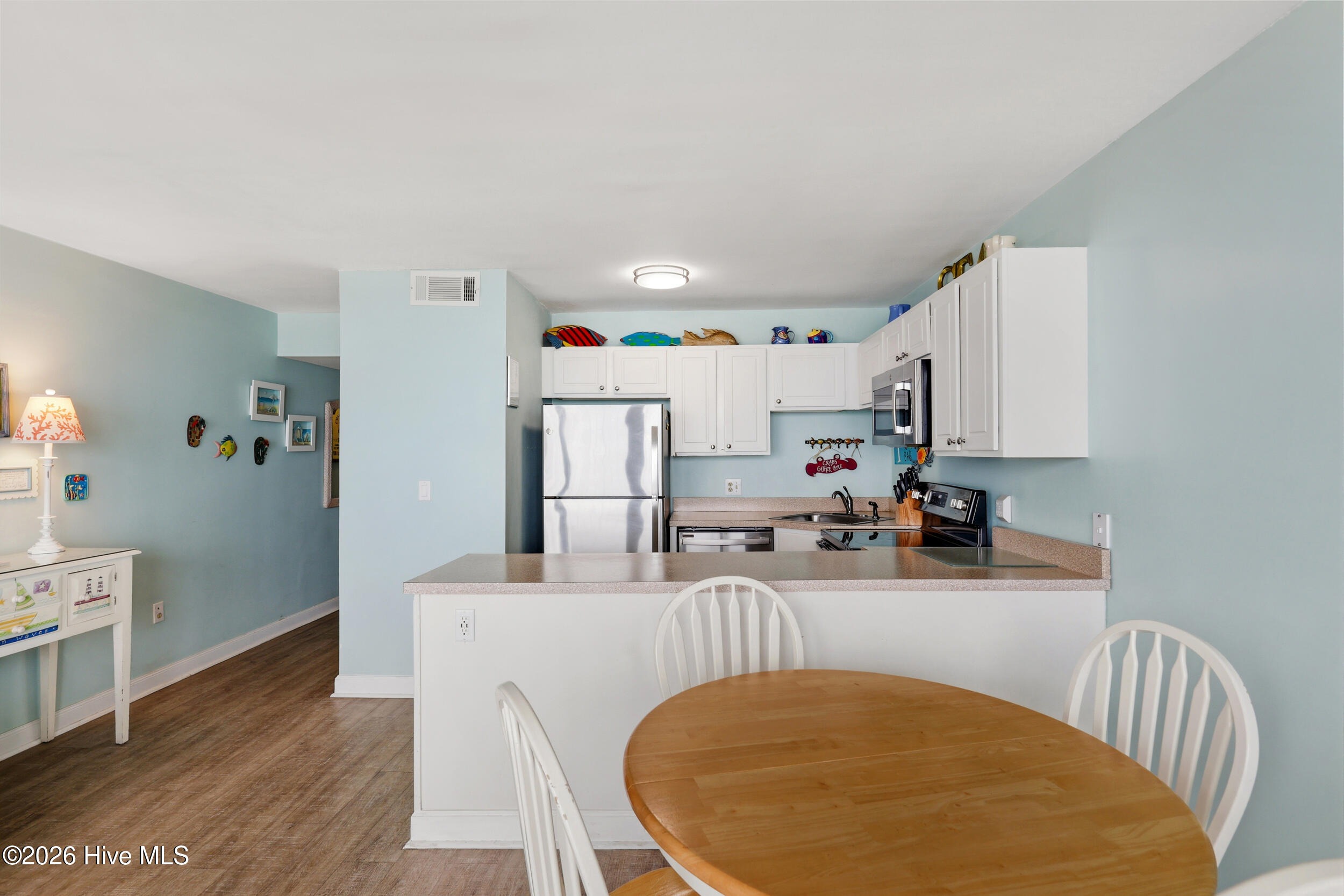 1615 Lake Park Boulevard S Unit 612 Property Photo 9