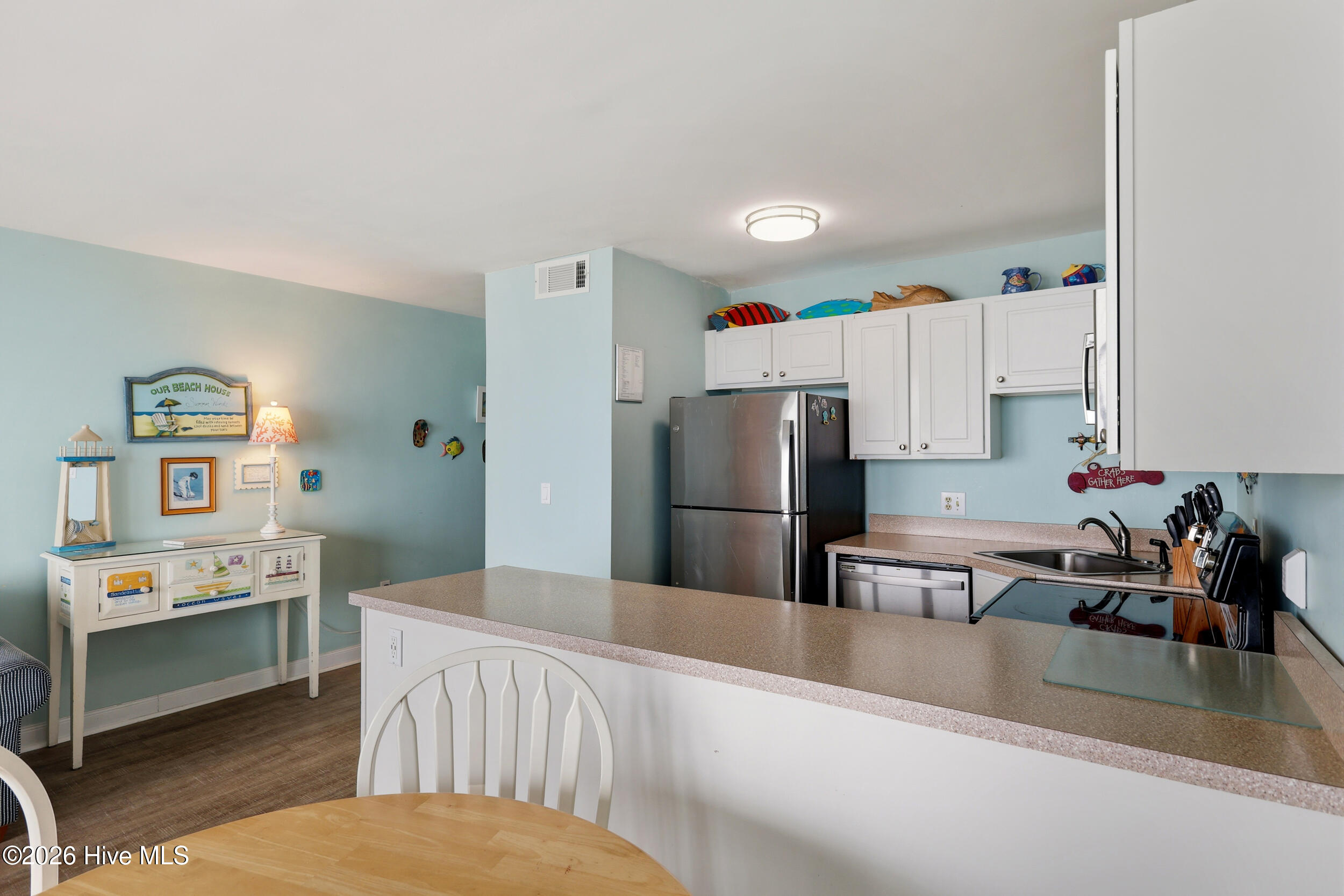 1615 Lake Park Boulevard S Unit 612 Property Photo 11