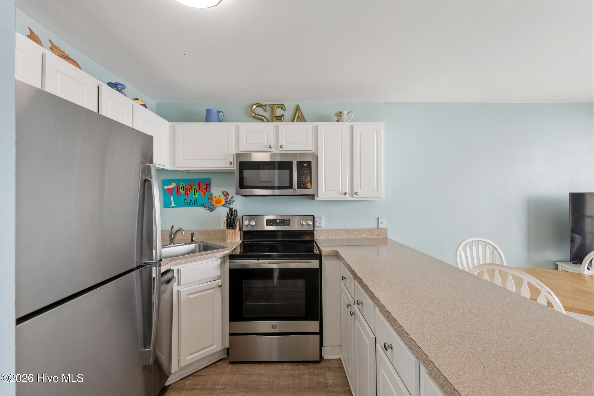 1615 Lake Park Boulevard S Unit 612 Property Photo 12