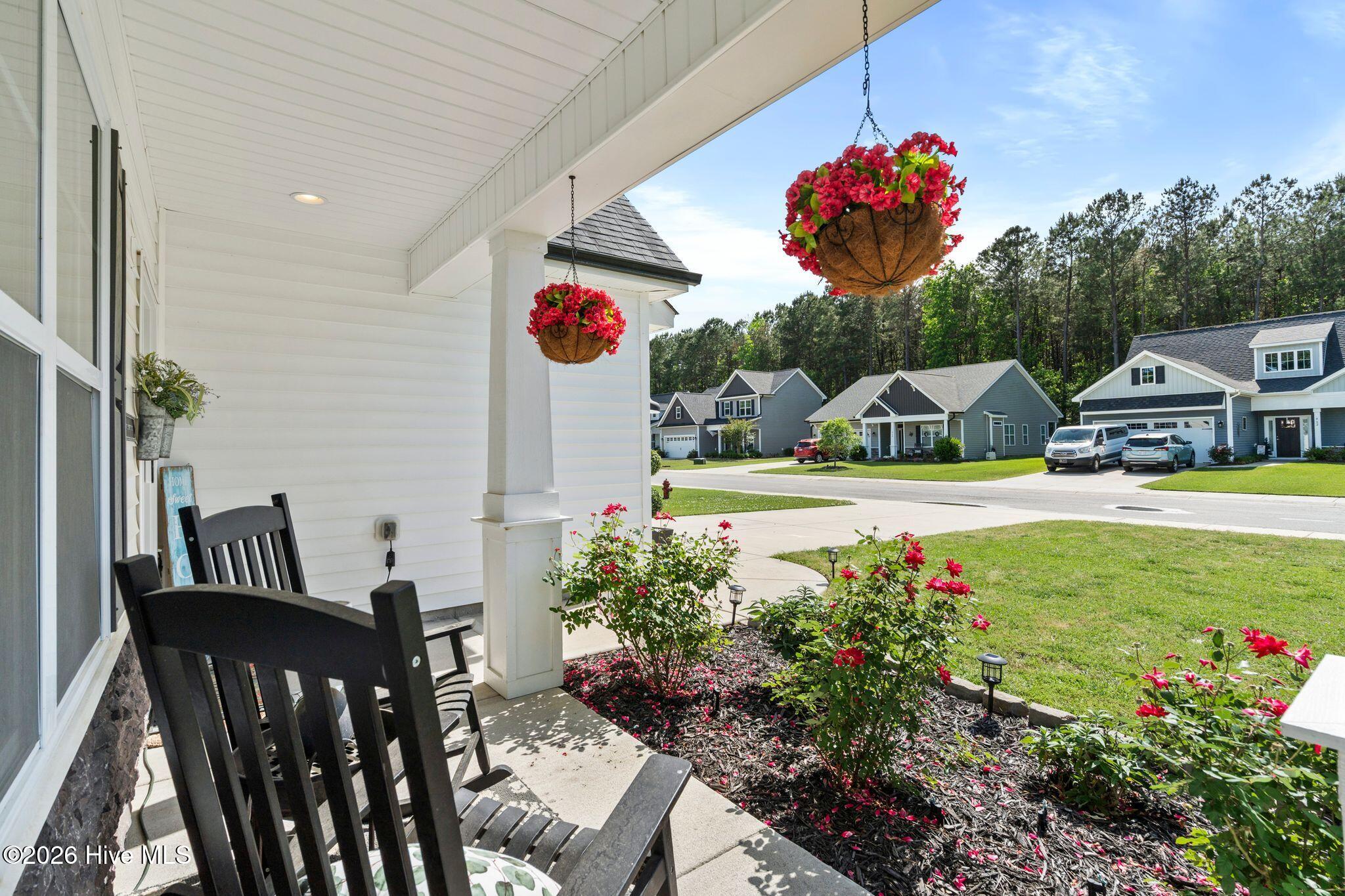 461 Jasmine Way Property Photo 8