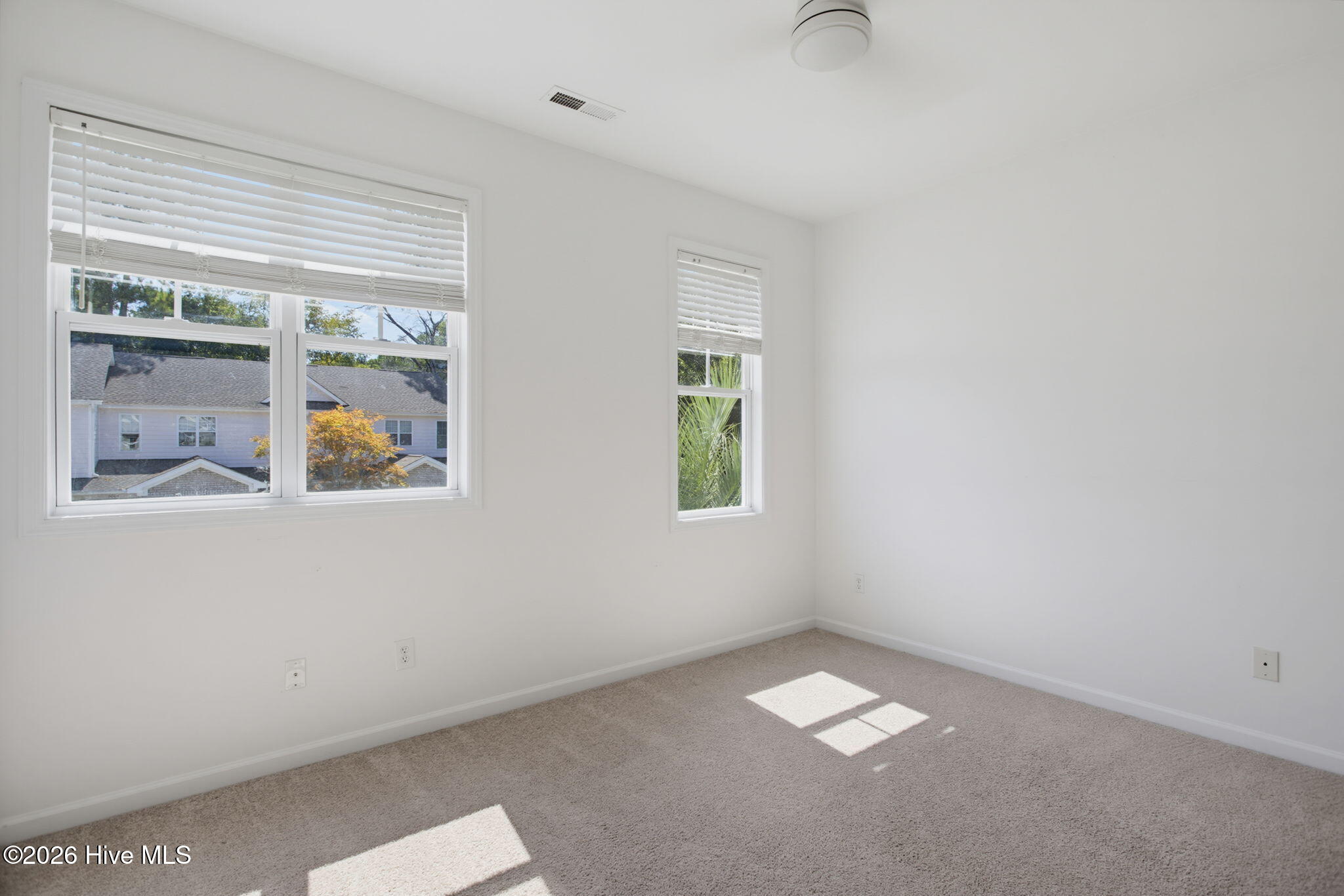 5605 Moss Vine Place 11 Property Photo 21