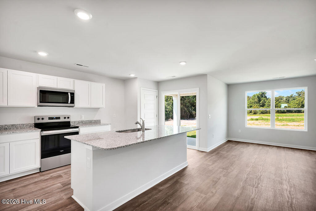 453 Driftwood Drive 32 Property Photo 19