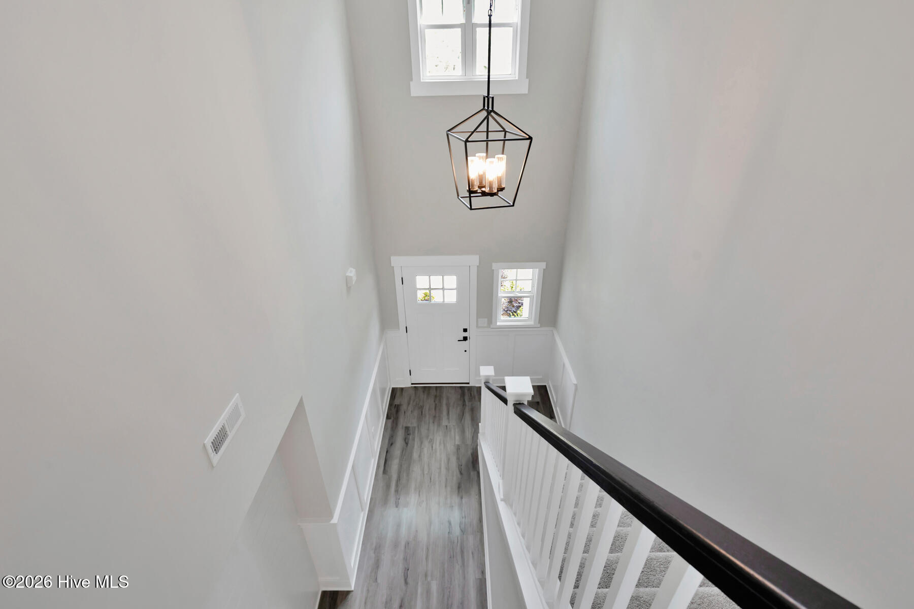 418 Summit Street Property Photo 5