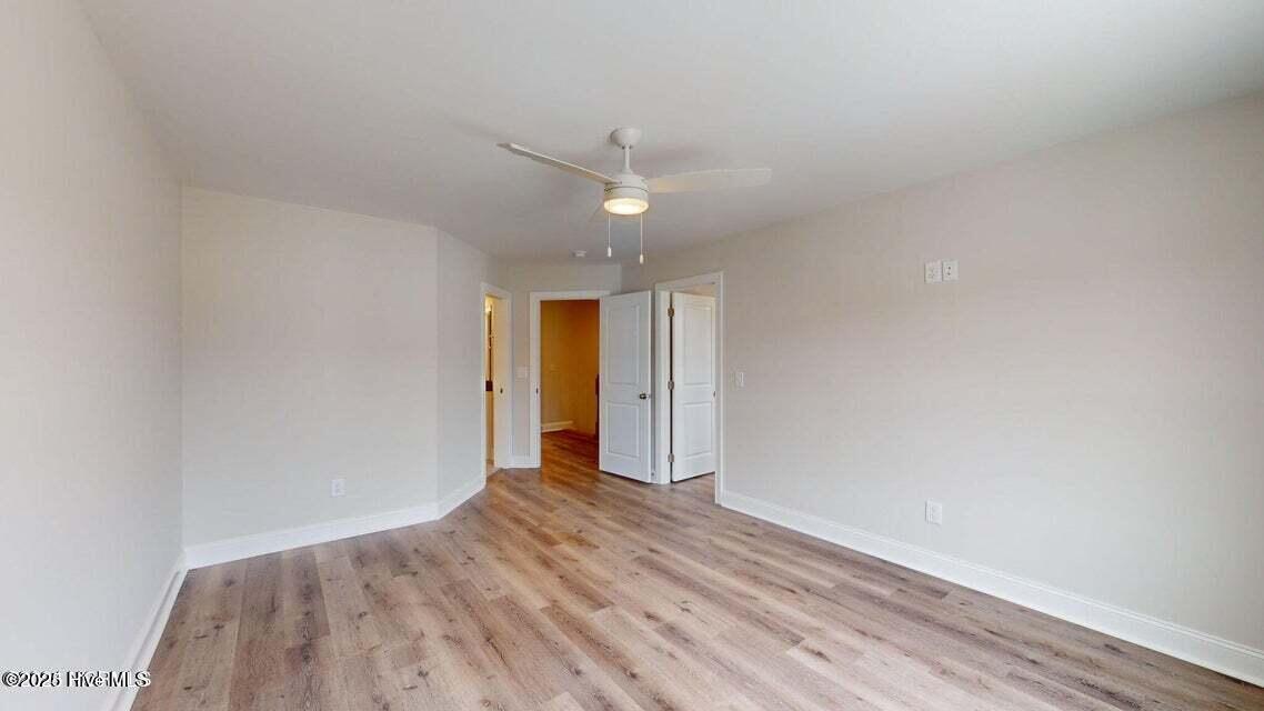 1909 Newbury Way C Property Photo 14
