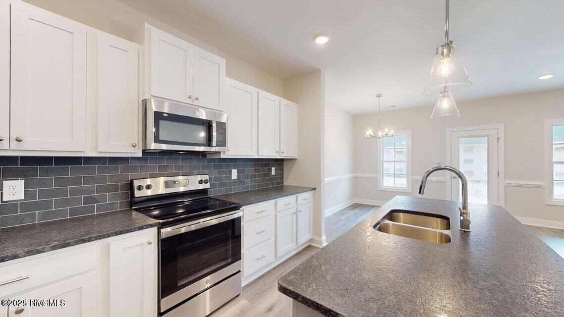 1909 Newbury Way C Property Photo 21