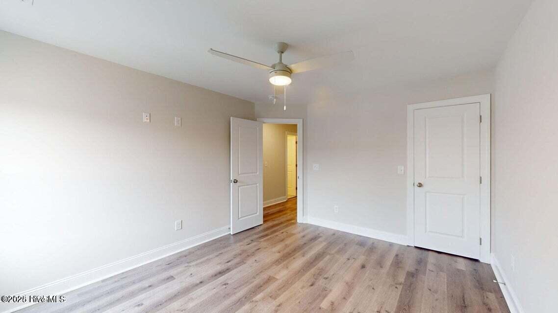 1909 Newbury Way C Property Photo 24