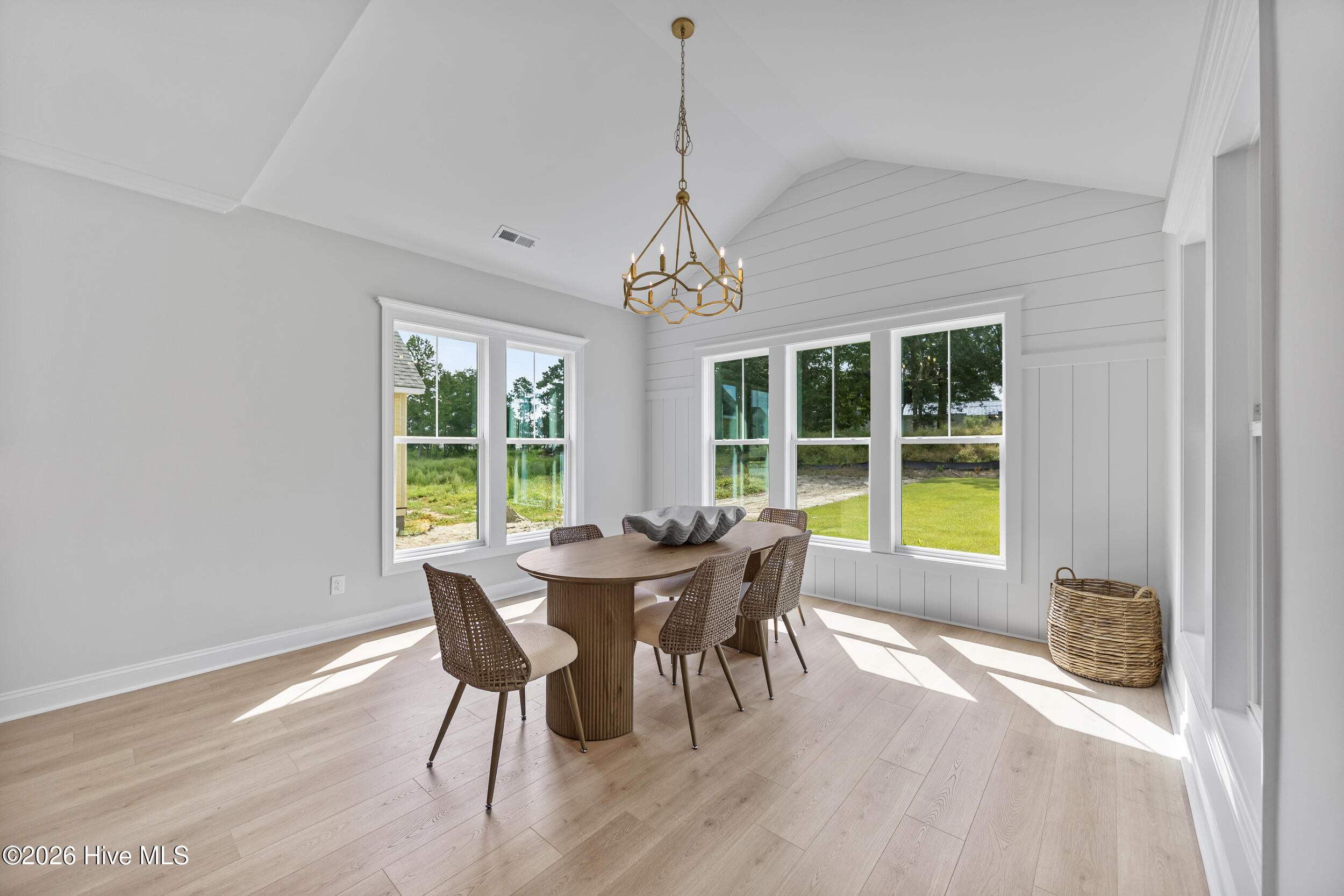 86 Delphi Trace Property Photo 14