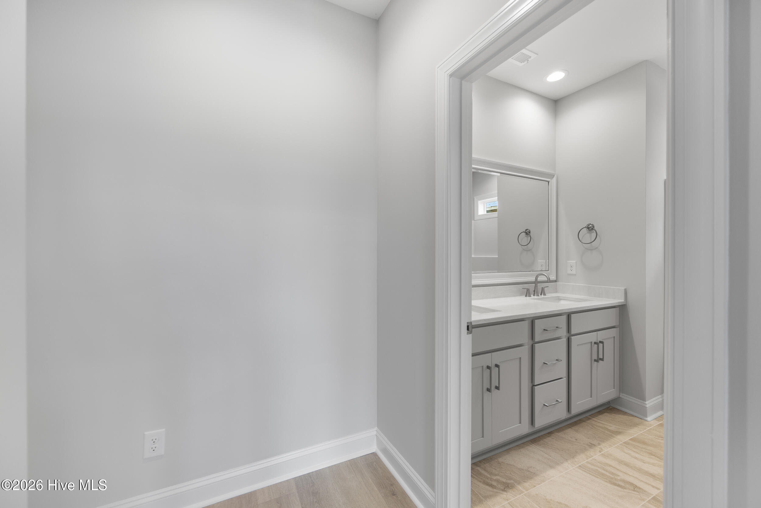 86 Delphi Trace Property Photo 32