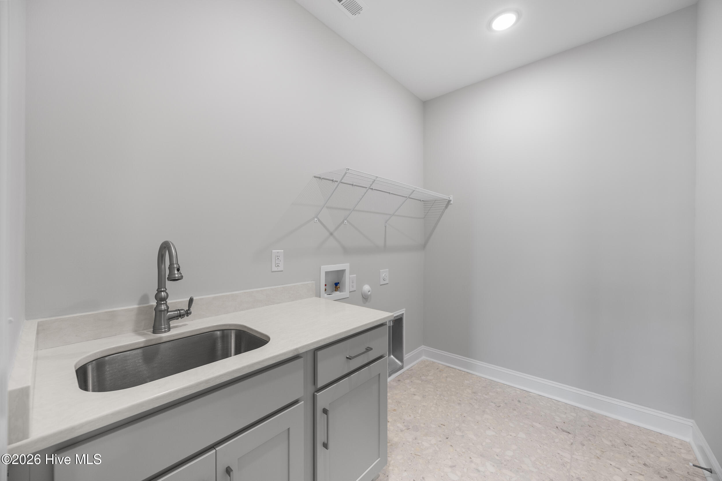 86 Delphi Trace Property Photo 35